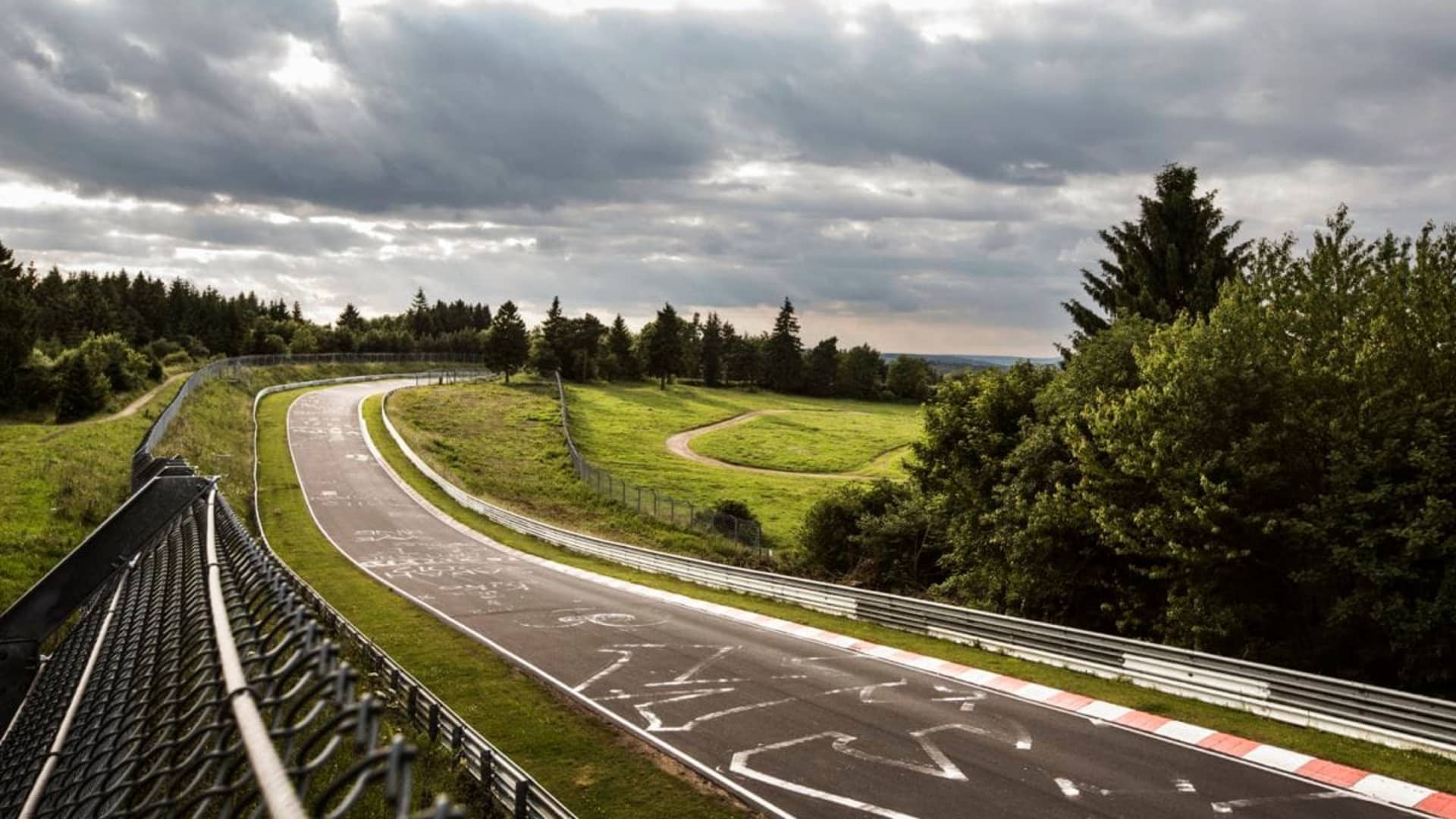 Nurburging Nordschleife speed limits