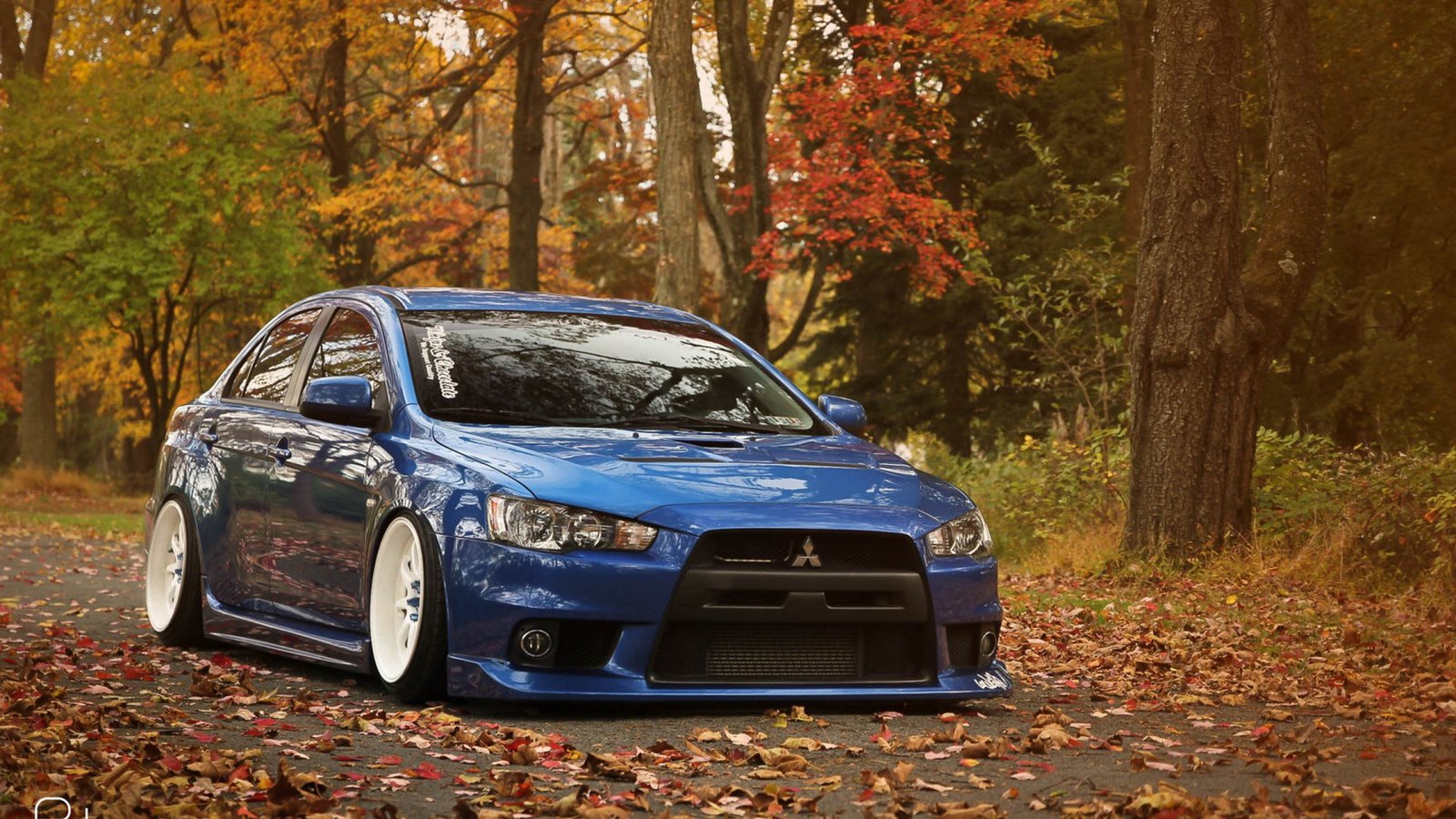 Mitsubishi Lancer Evolution HD
