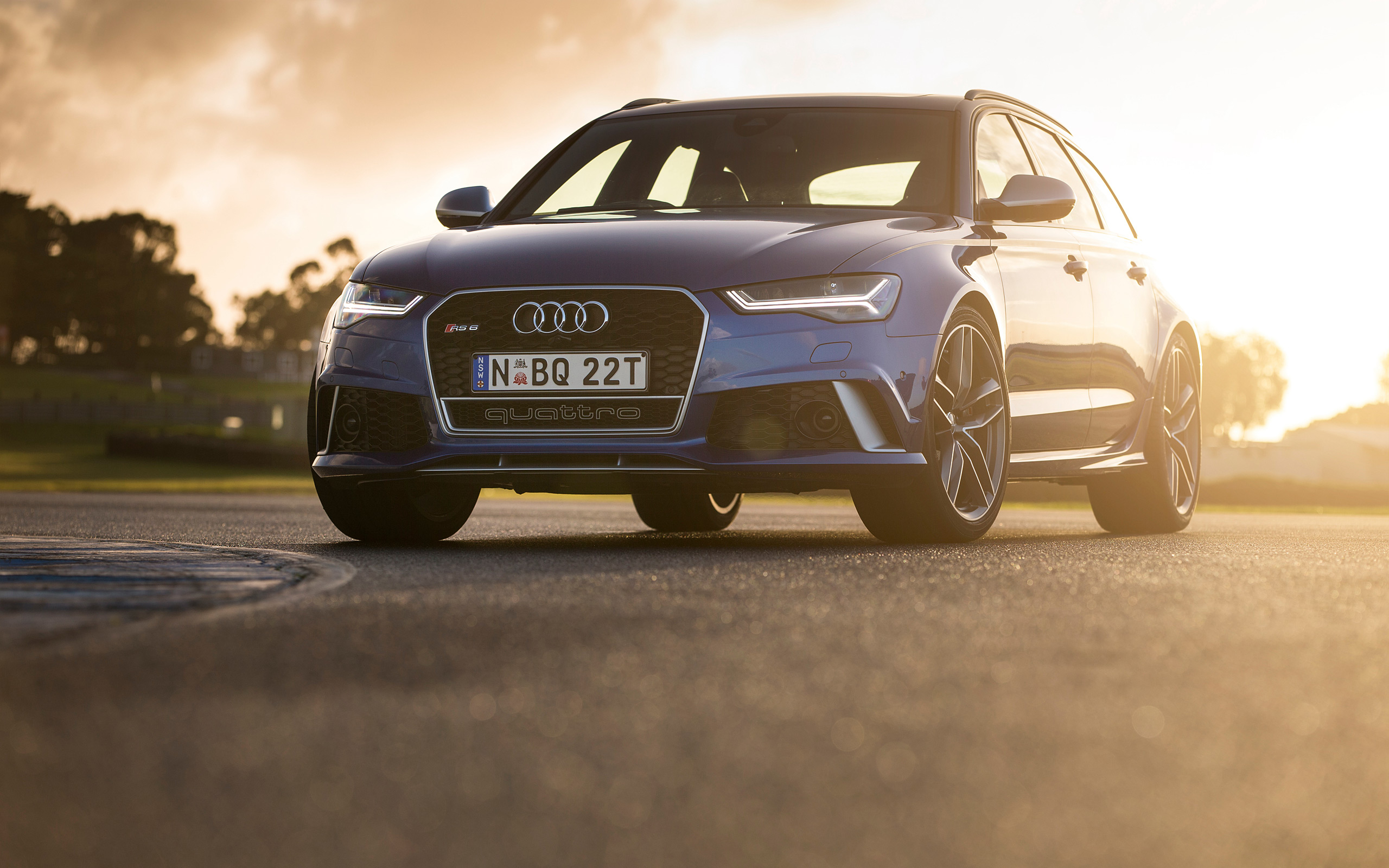 Audi RS6 Avant Wallpaper