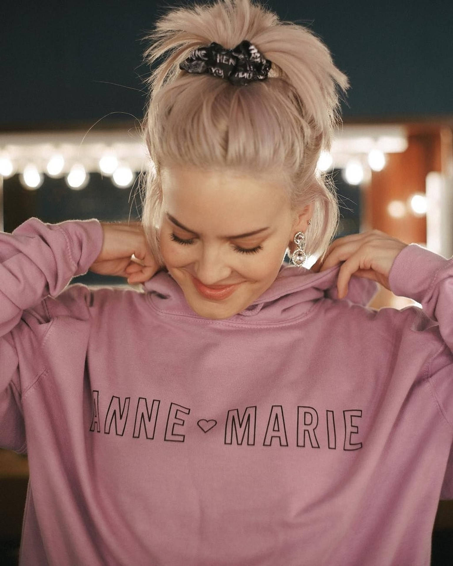Anne Marie Hoodie Apparel Wallpaper