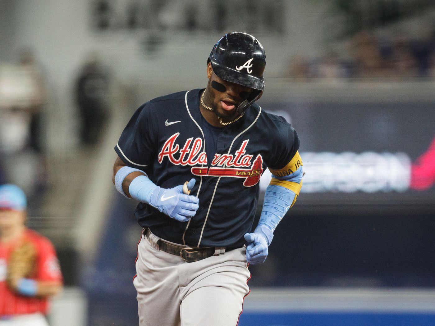 Acuña and Olson homers give Braves