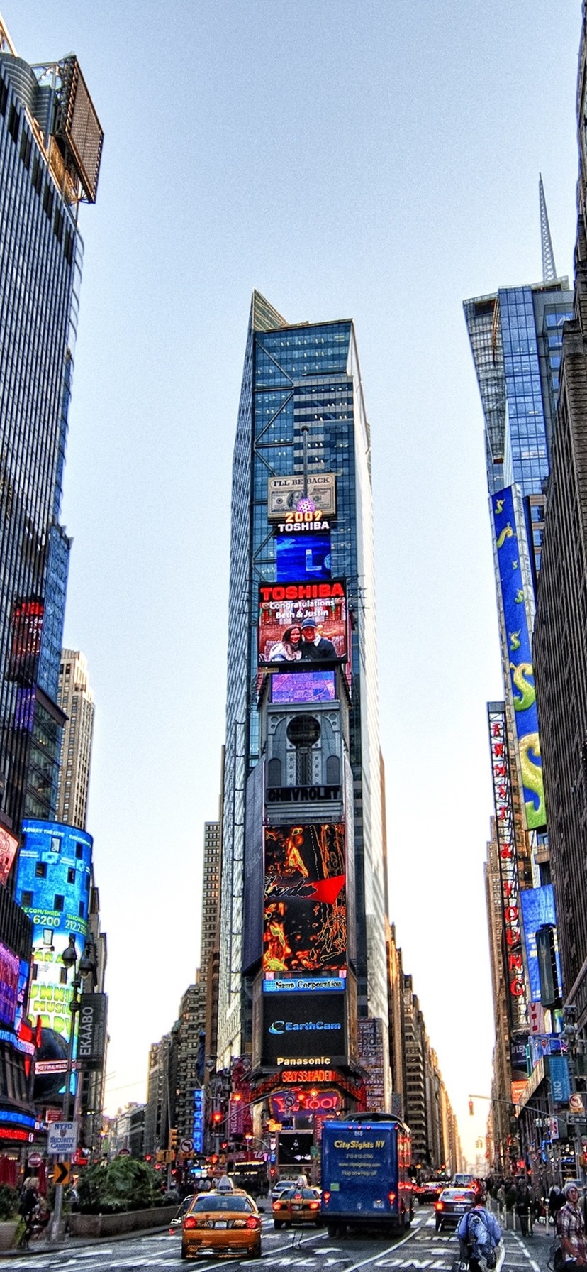 USA, city view, skyscrapers, street