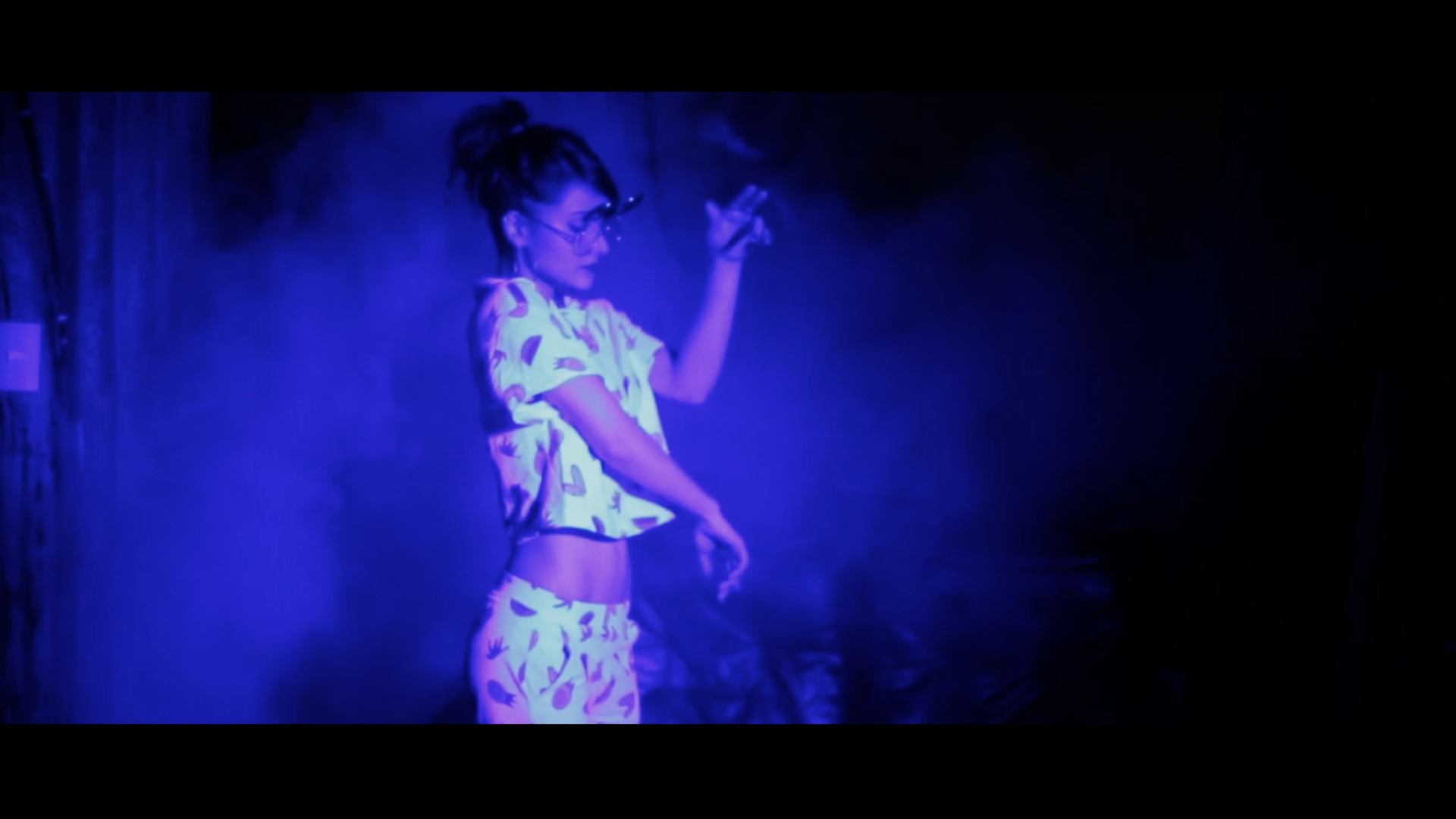 ADAN CRUZ ft Official video