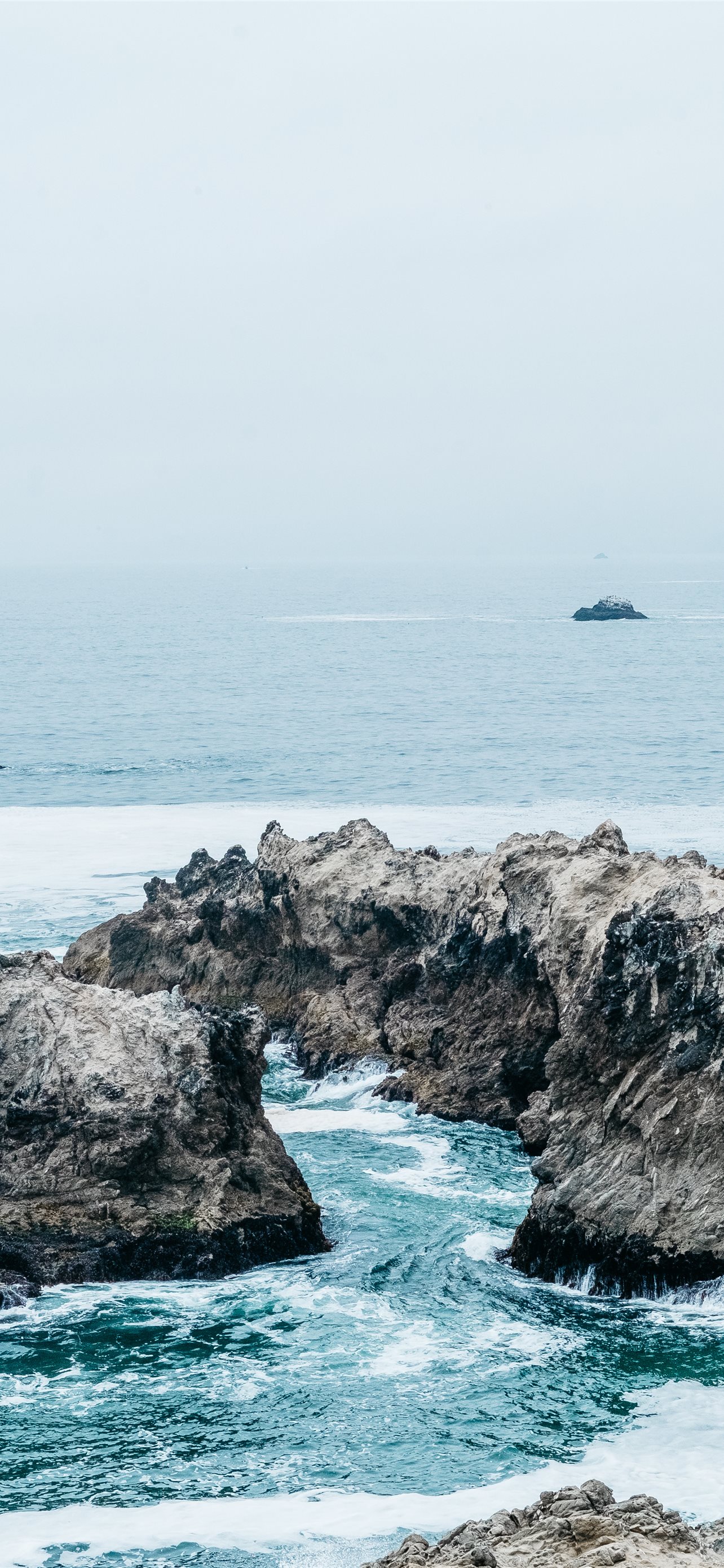 ocean bay shore rocks surf bodega bay