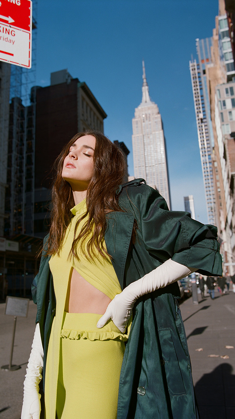 Newyork Girl Celebrity Street City