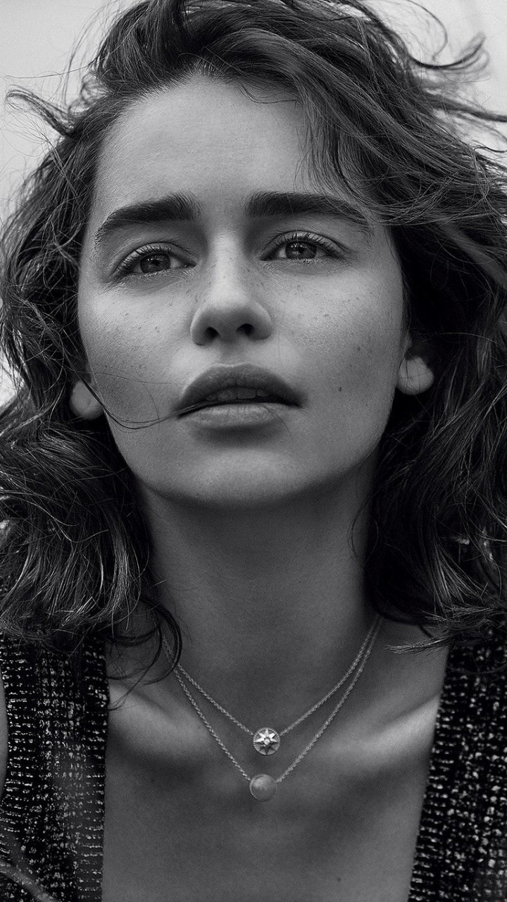 Emilia Clarke Phone Wallpaper