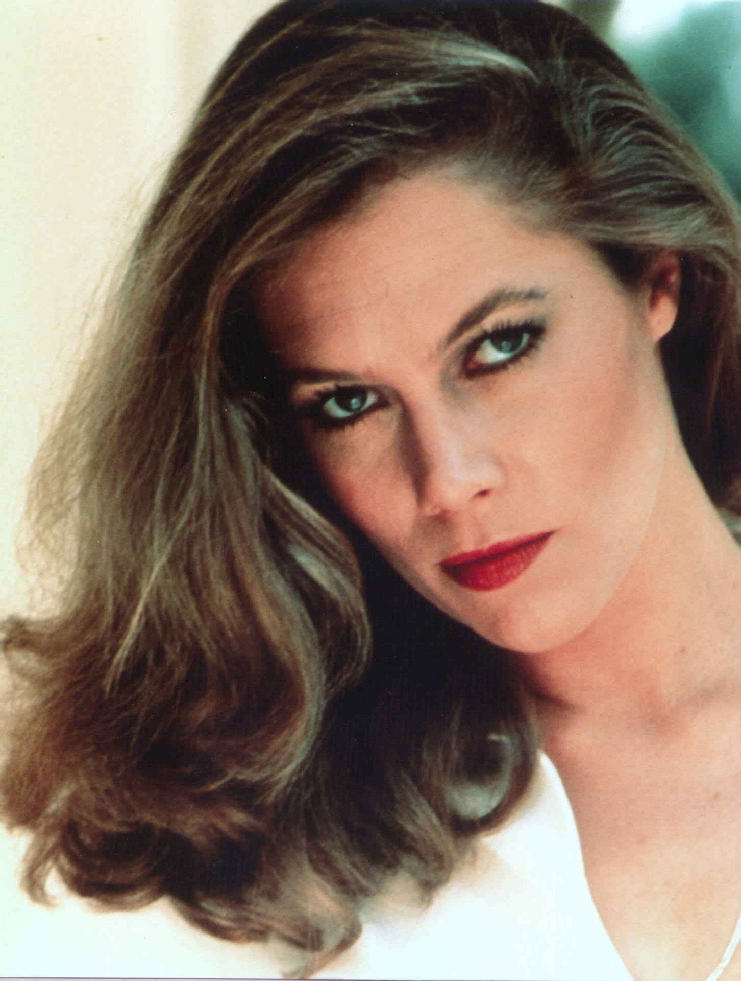 Actress Kathleen Turner Wallpaper