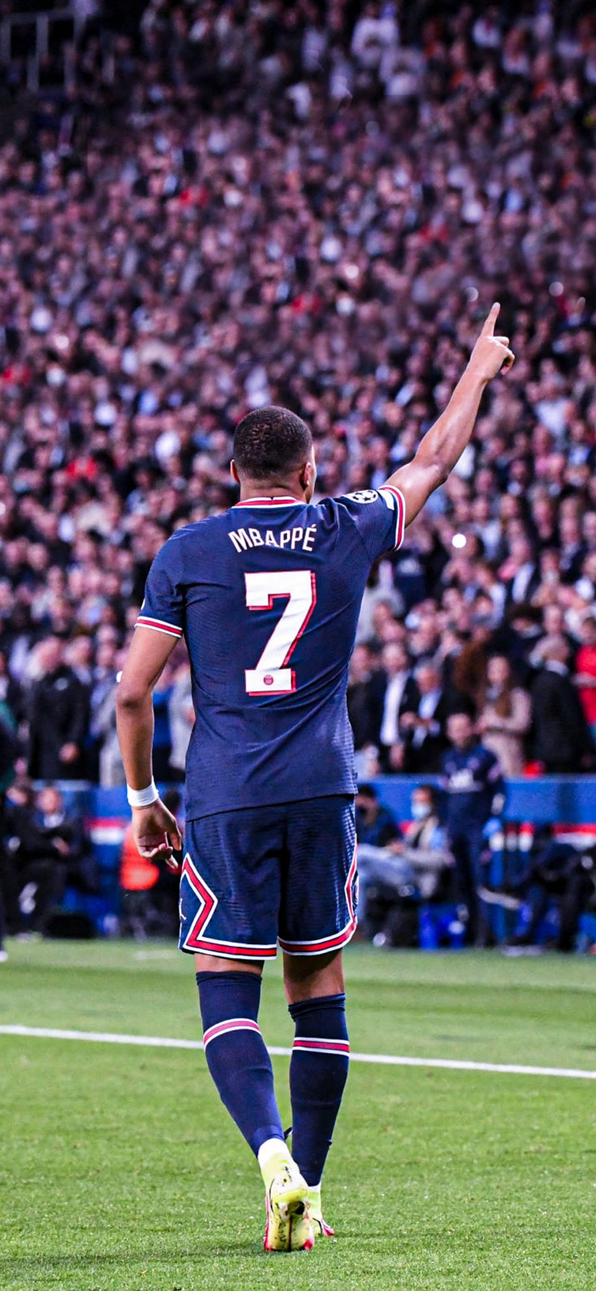 Kylian Mbappé iPhone Wallpaper HQ