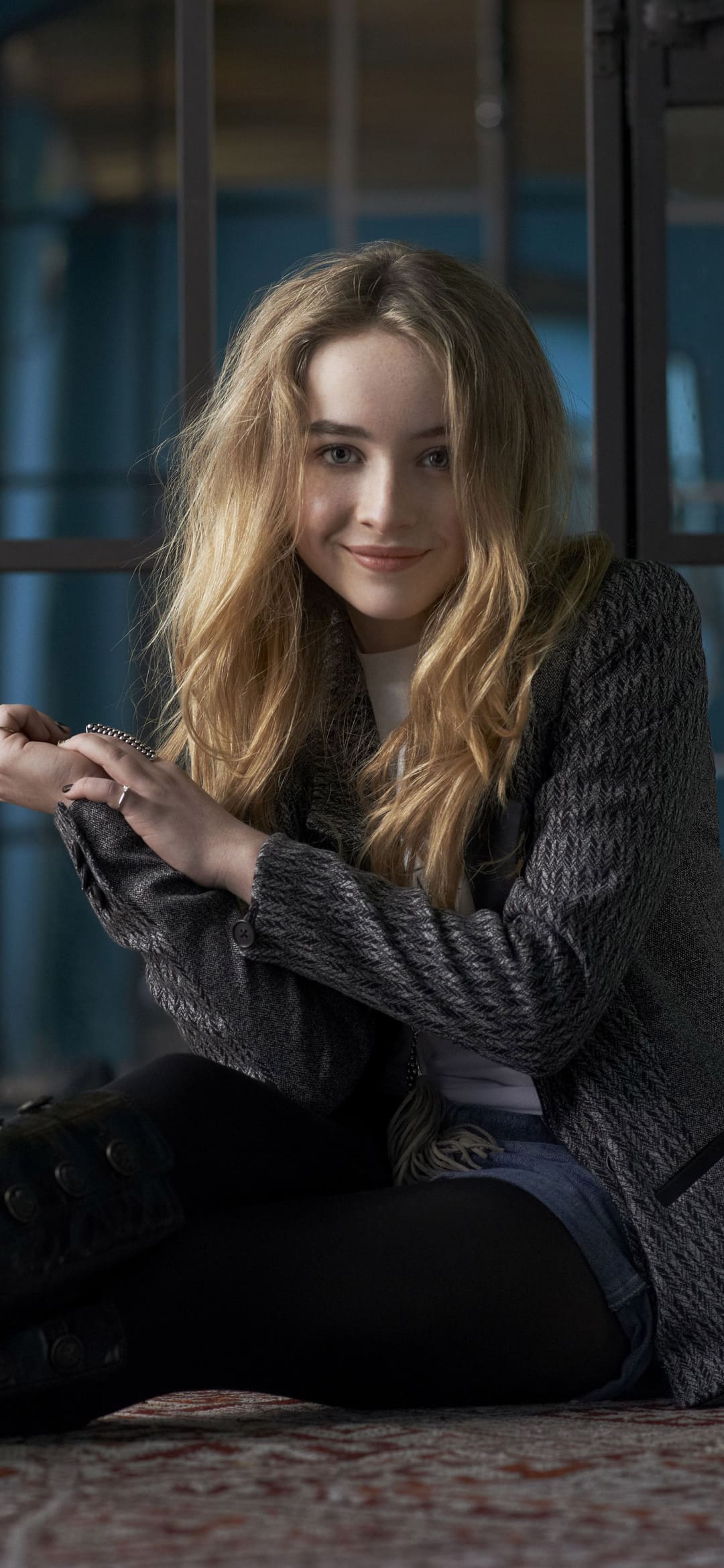 Sabrina Carpenter Wallpaper