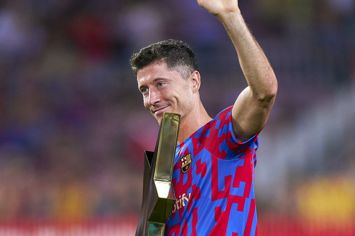 Bayern Munich Alumni: Robert