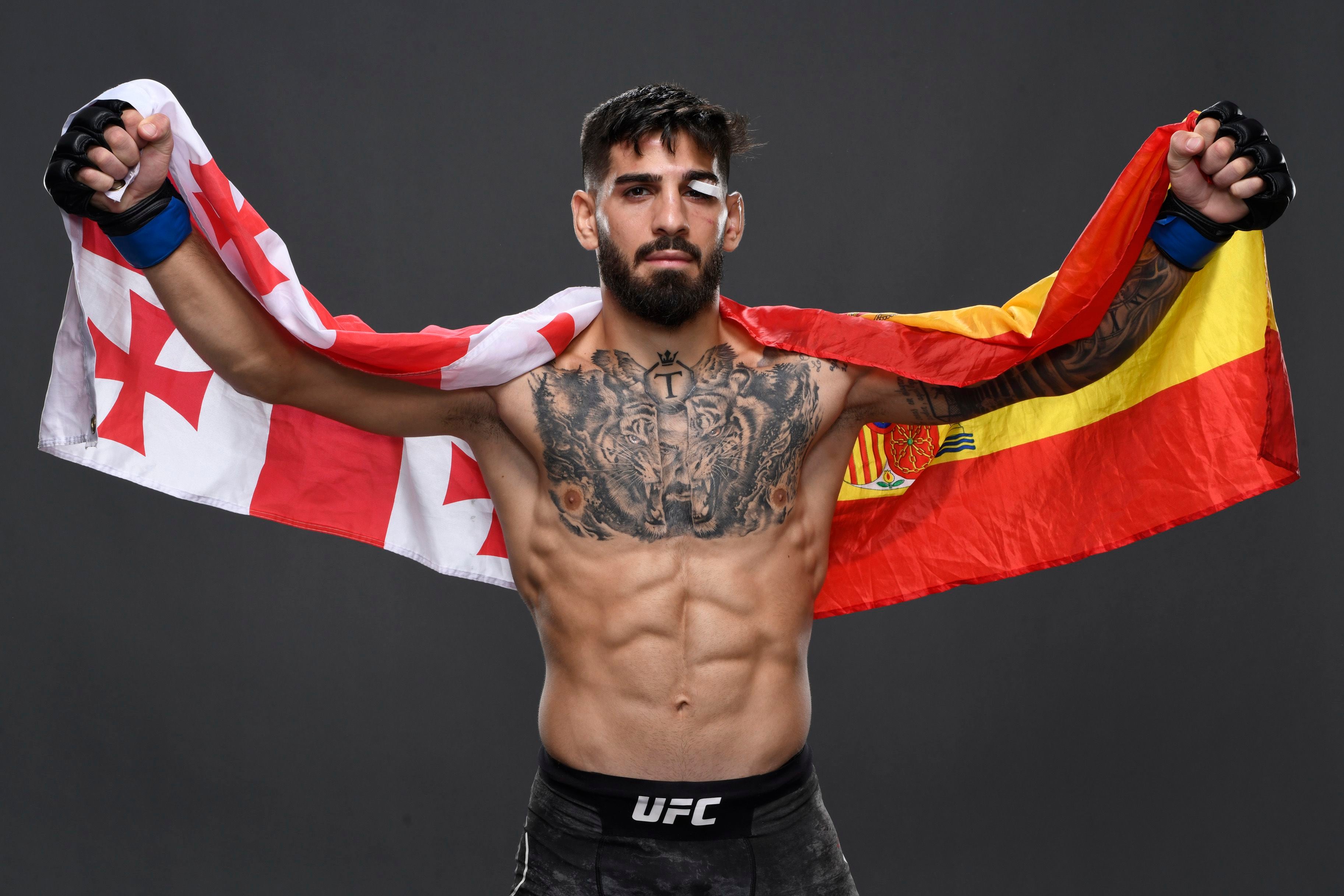 Ilia Topuria vs Volkanovski live