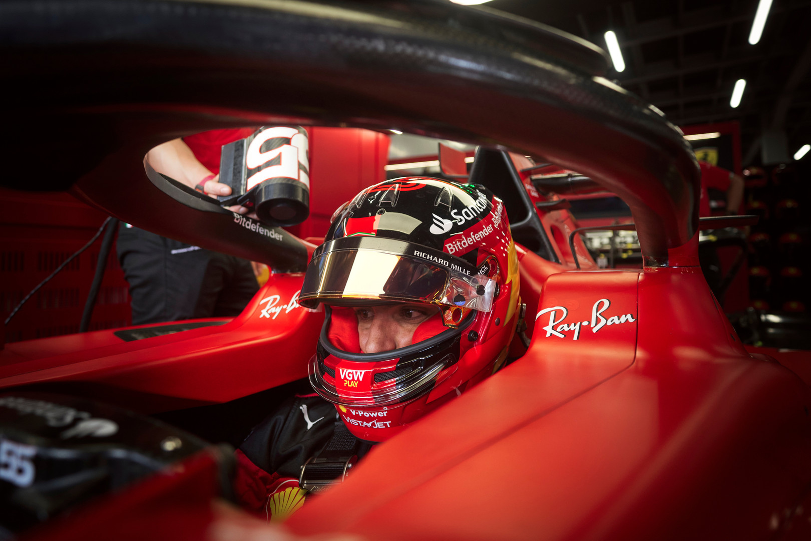 Sainz: Upgrades could 'completely