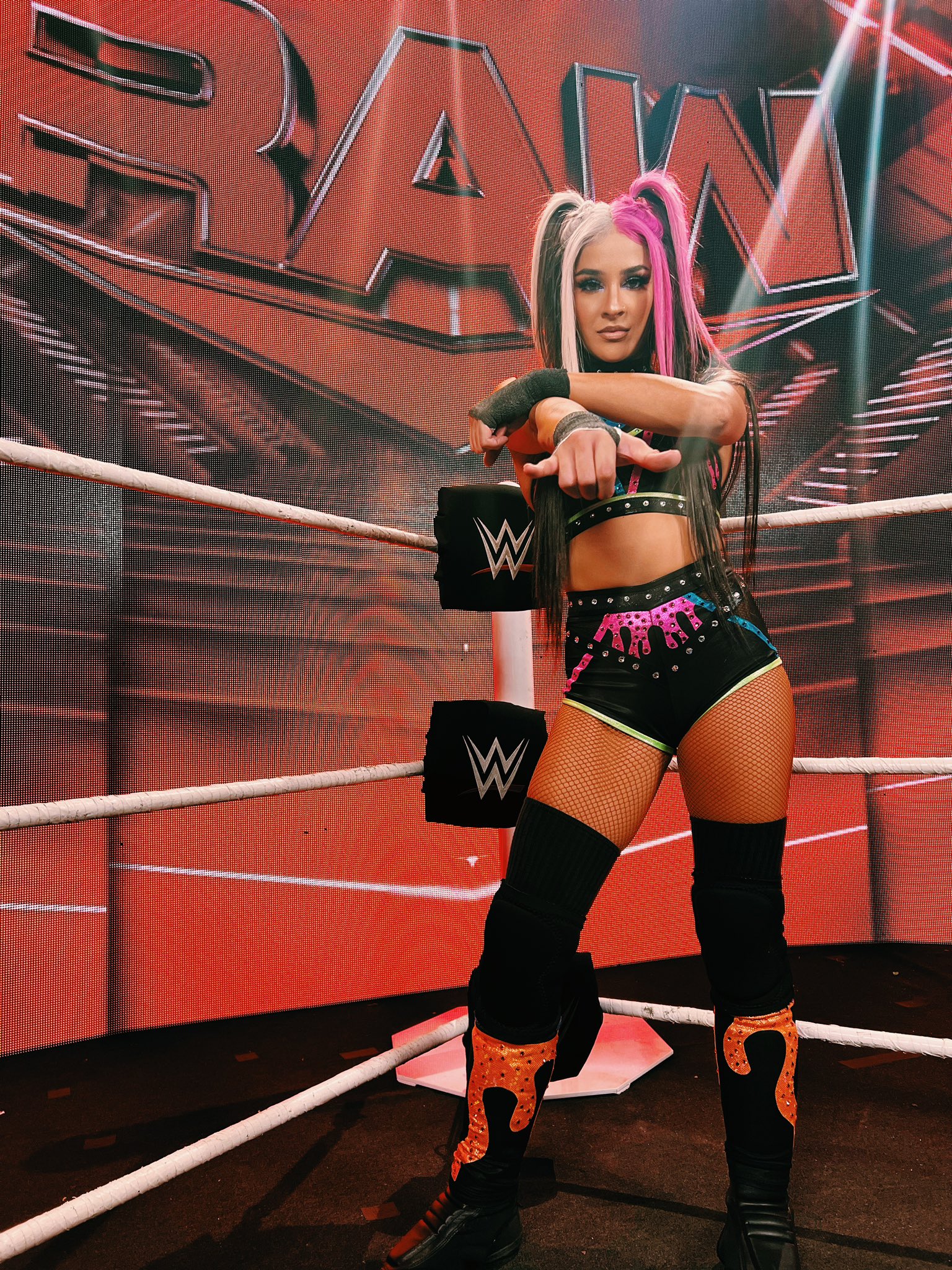 Hot Dakota Kai Photo