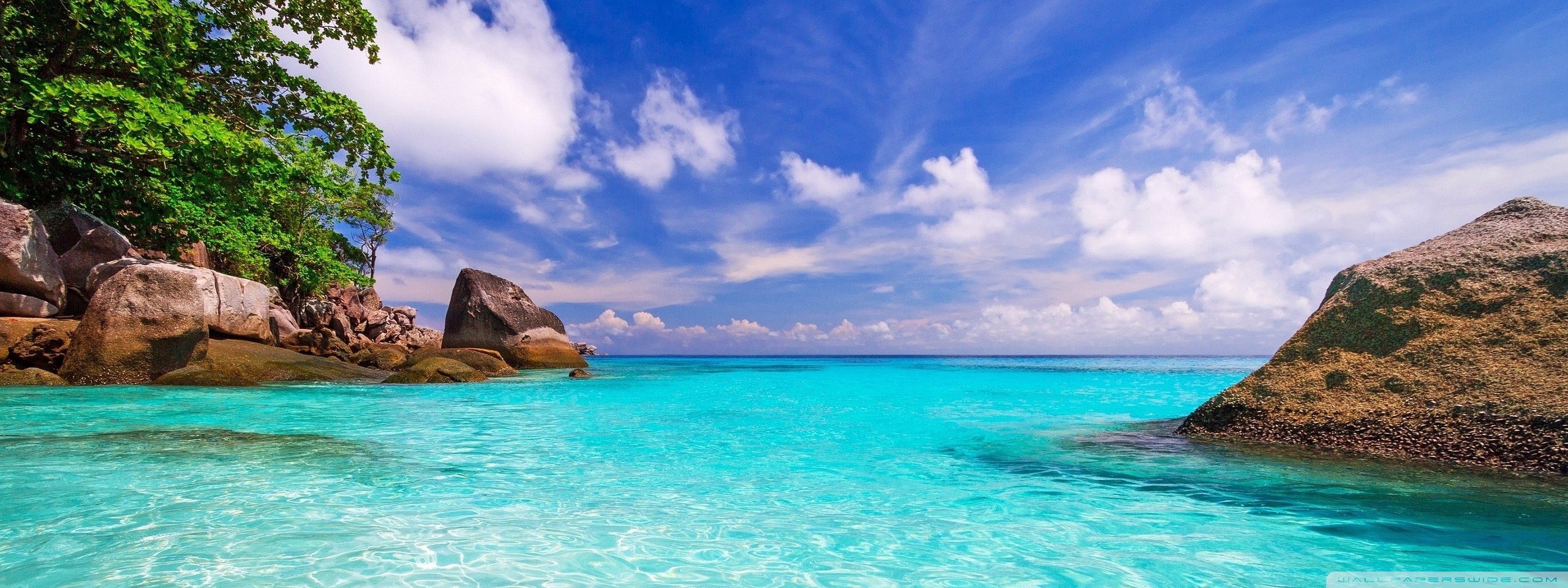 Beach Day Ultra HD Desktop Background