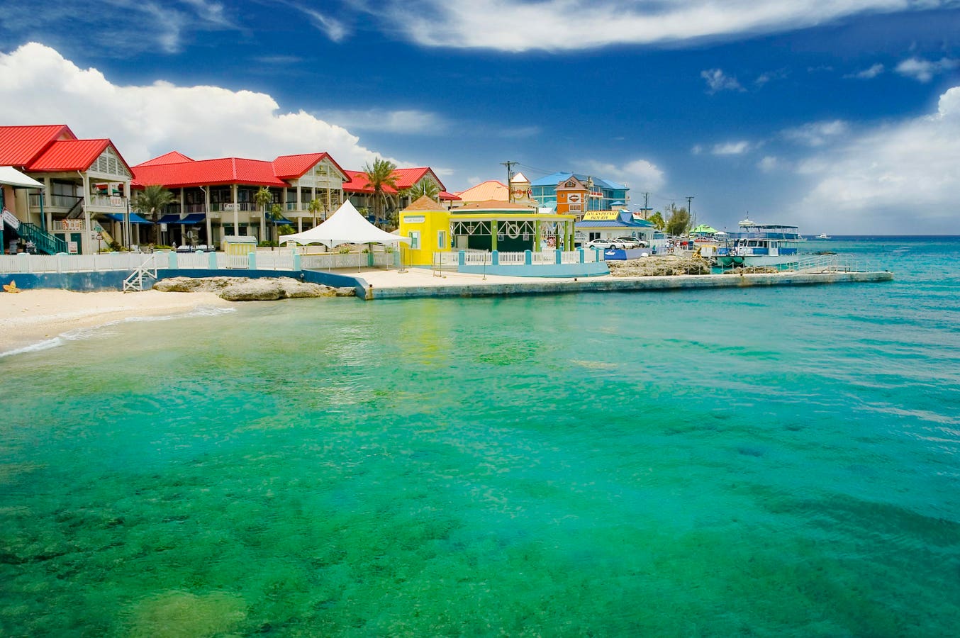 All That Is Grand About Grand Cayman