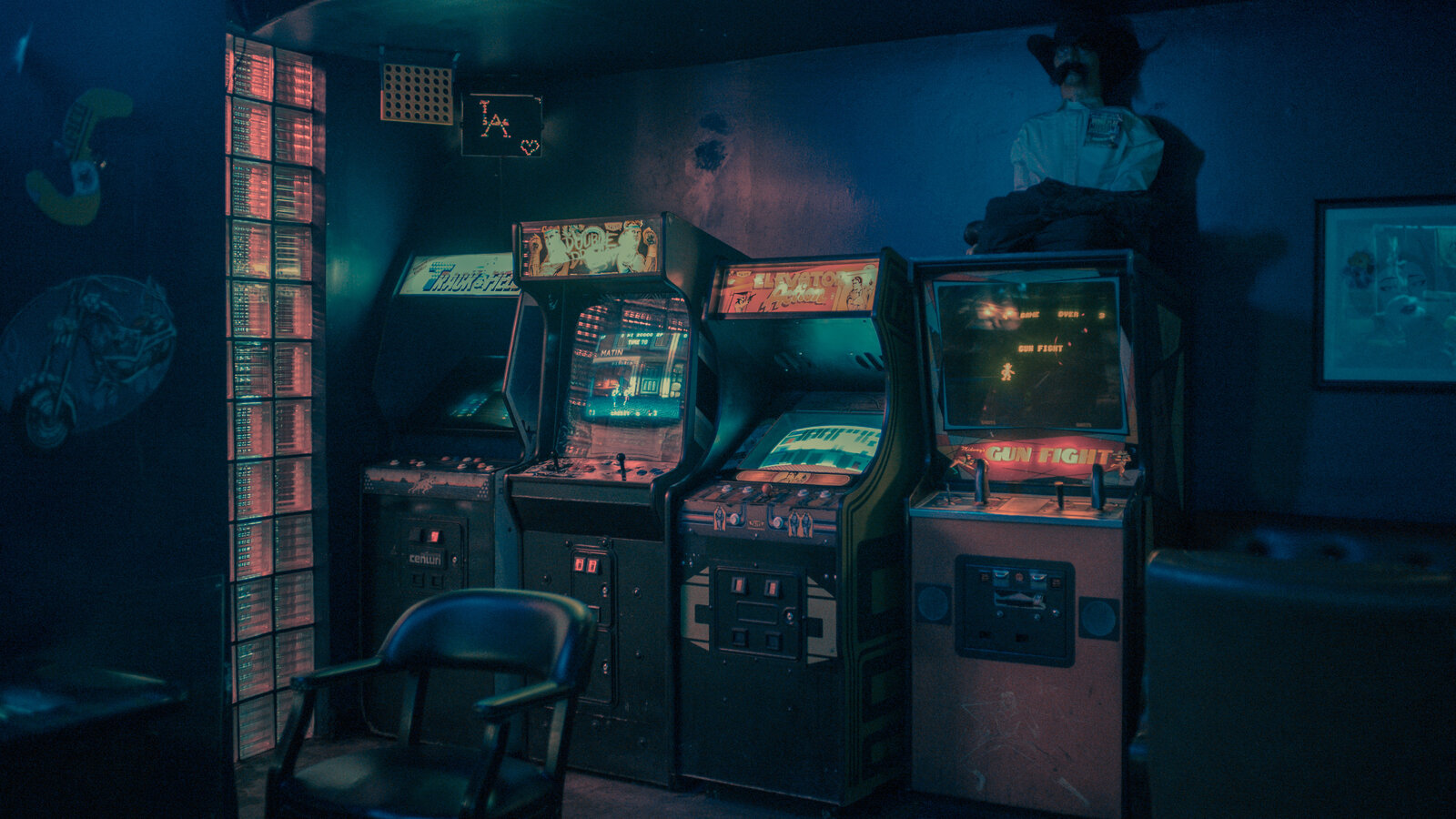Timeless Portraits of L.A.'s Arcades