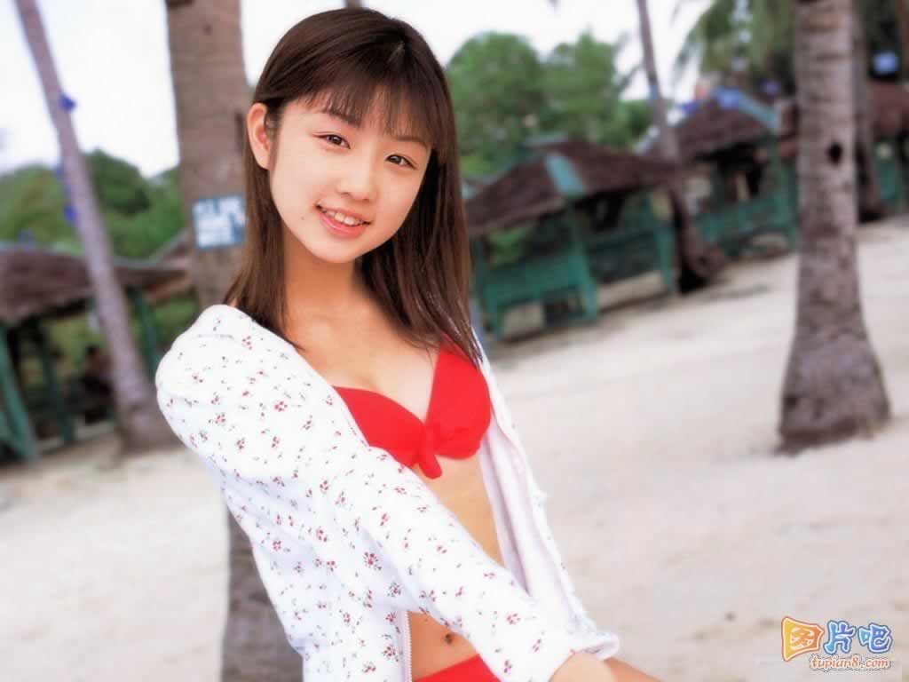 1148654916_1024x768_yuko Ogura