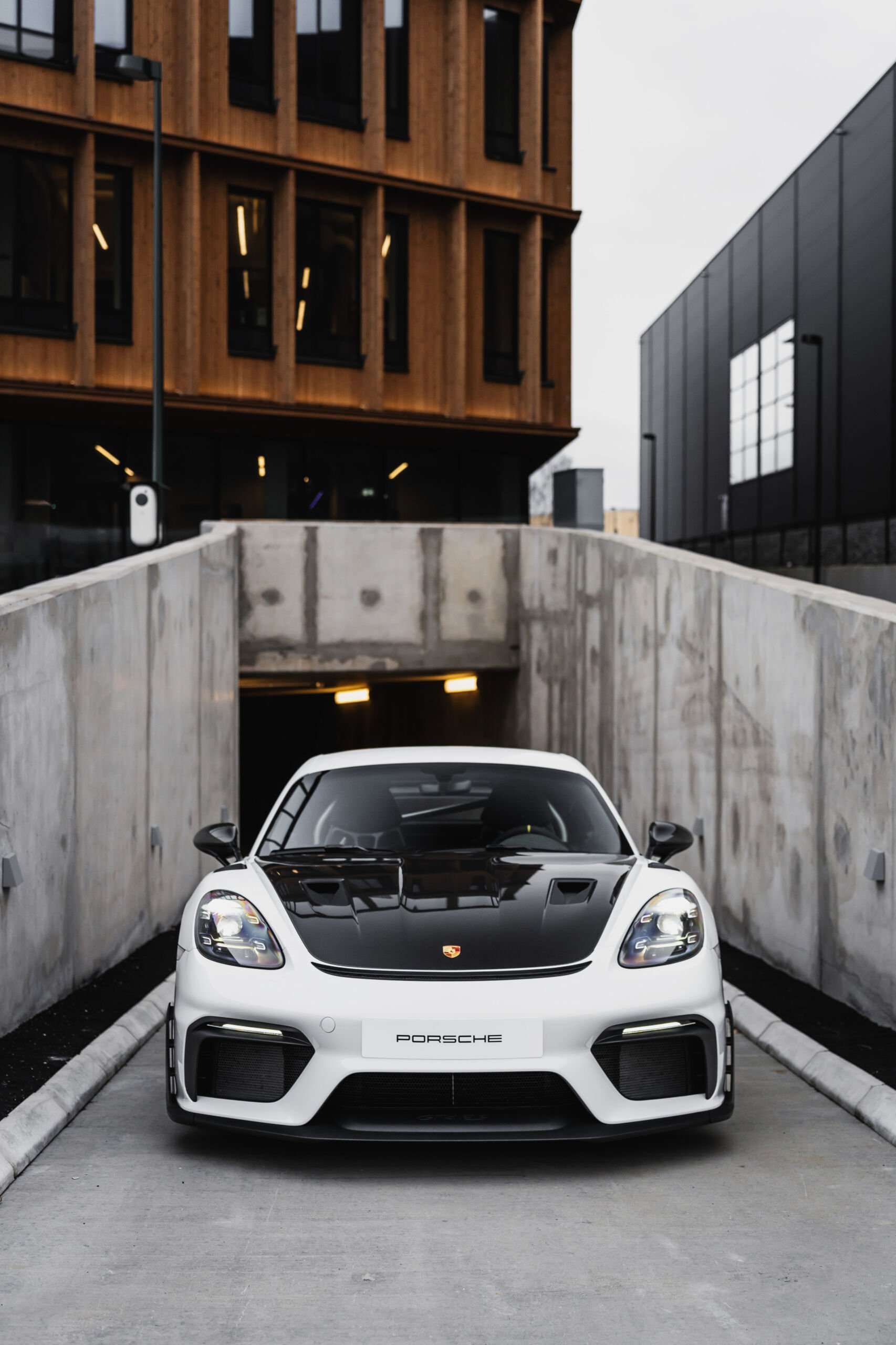 Porsche 718 Cayman GT4 RS 2023