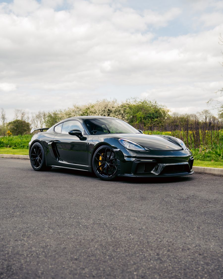 2023 Porsche 718 Cayman GT4