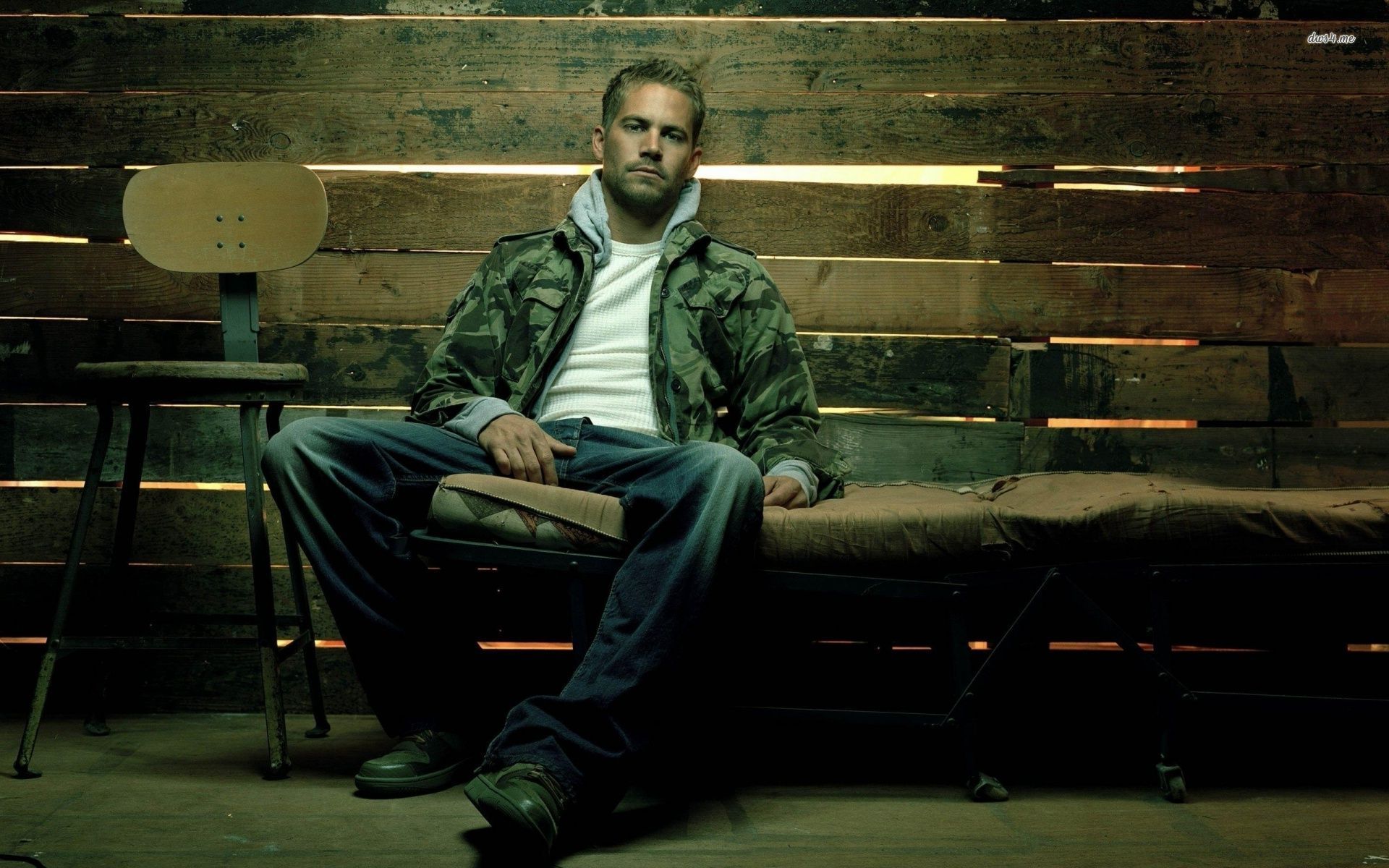 Download Celebrity Paul Walker HD Wallpaper