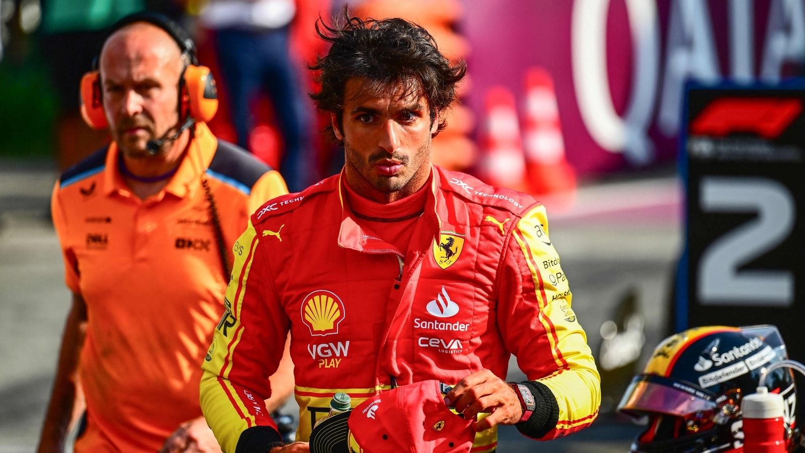 Carlos Sainz pips Max Verstappen