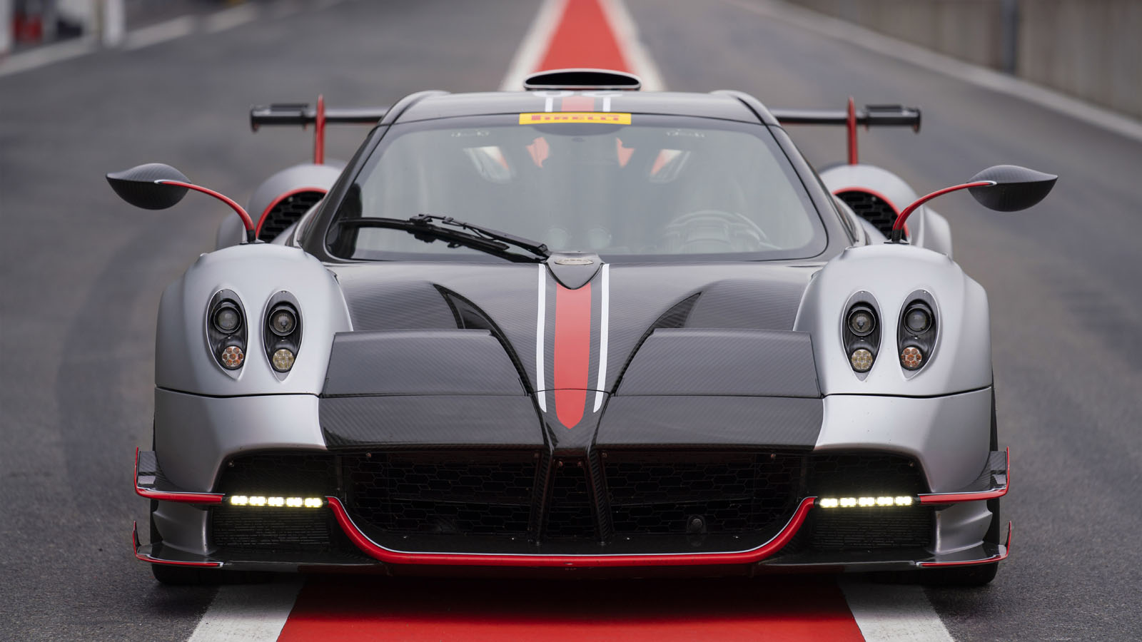 The Pagani Huayra Roadster BC has set a