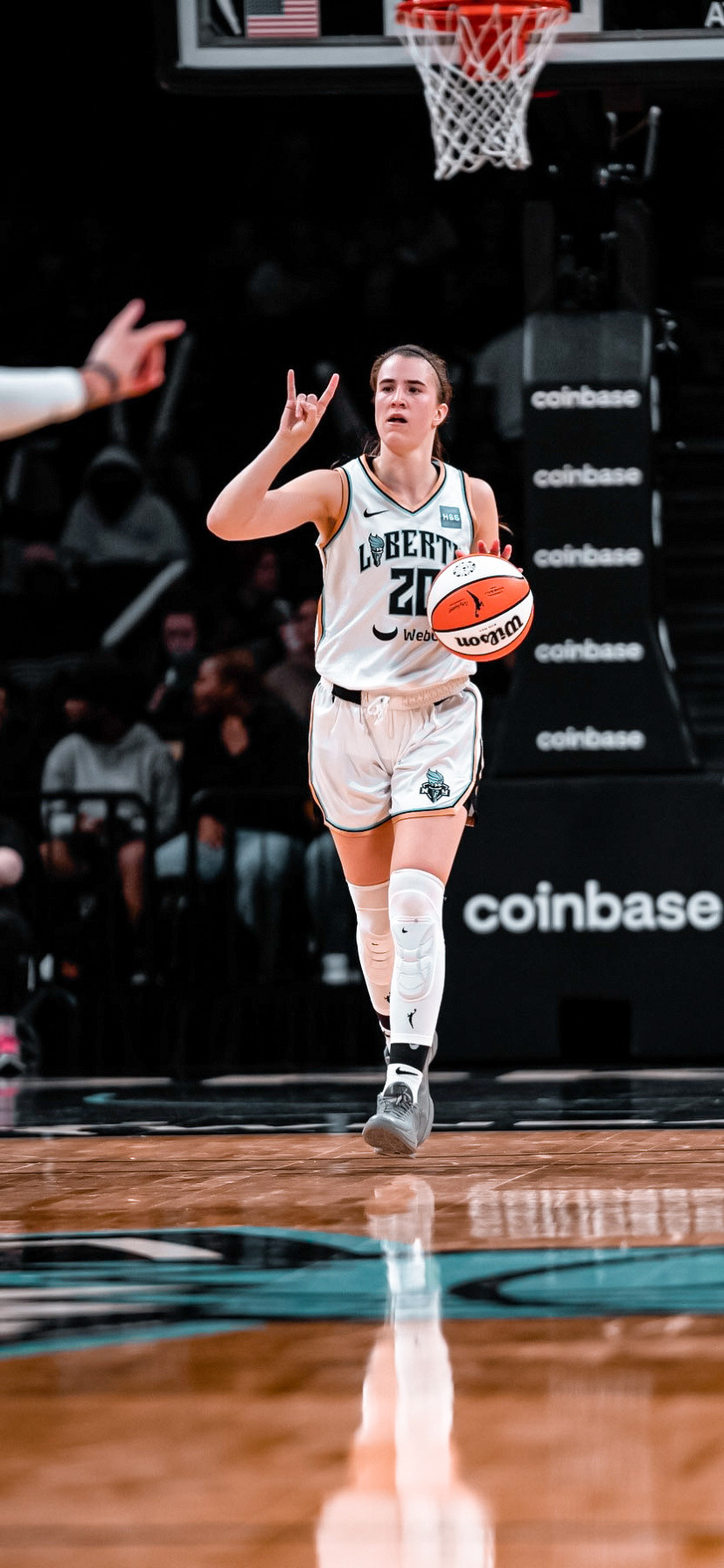 Sabrina Ionescu 07.10.2022 if