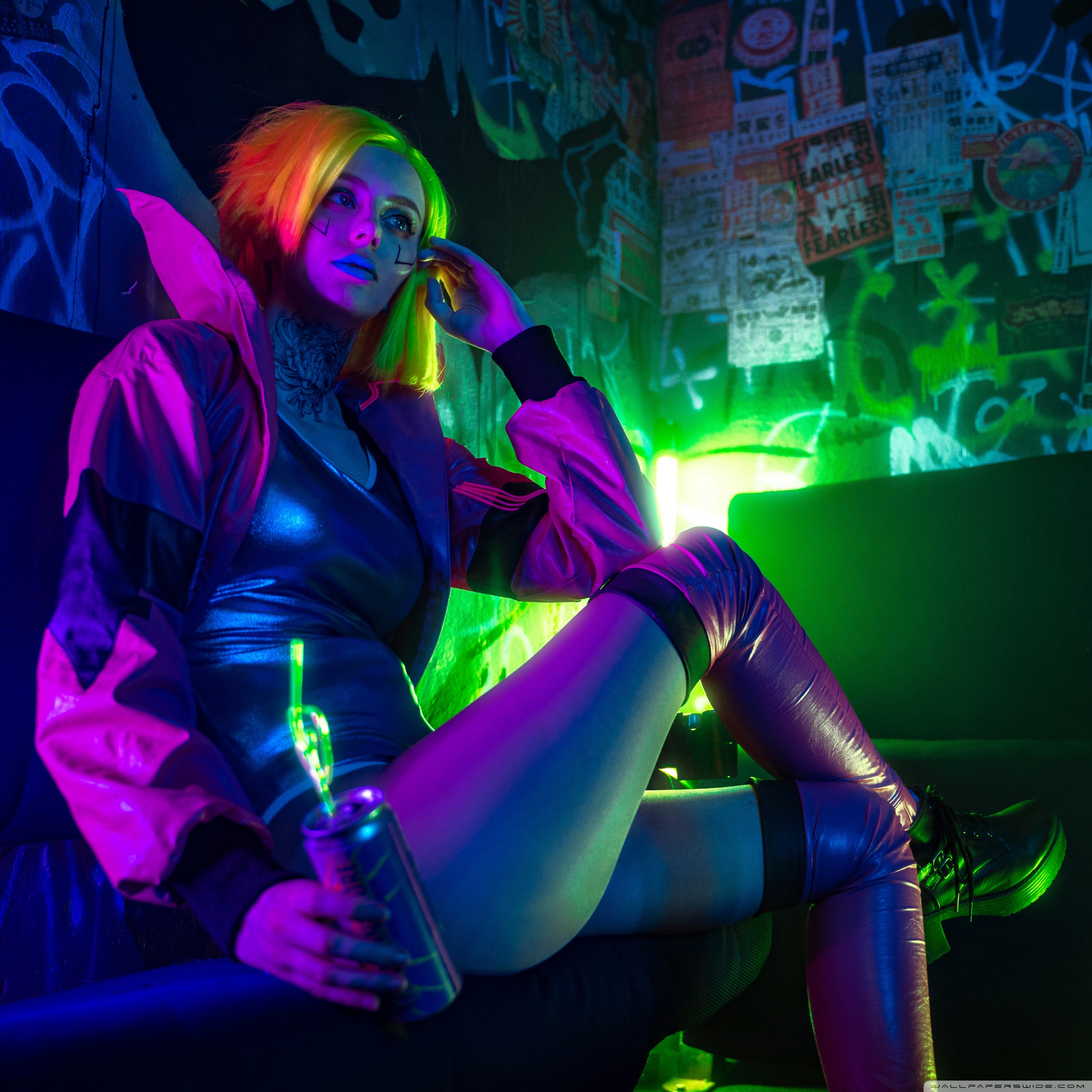 Cyberpunk Girl Cosplay Ultra HD Desktop