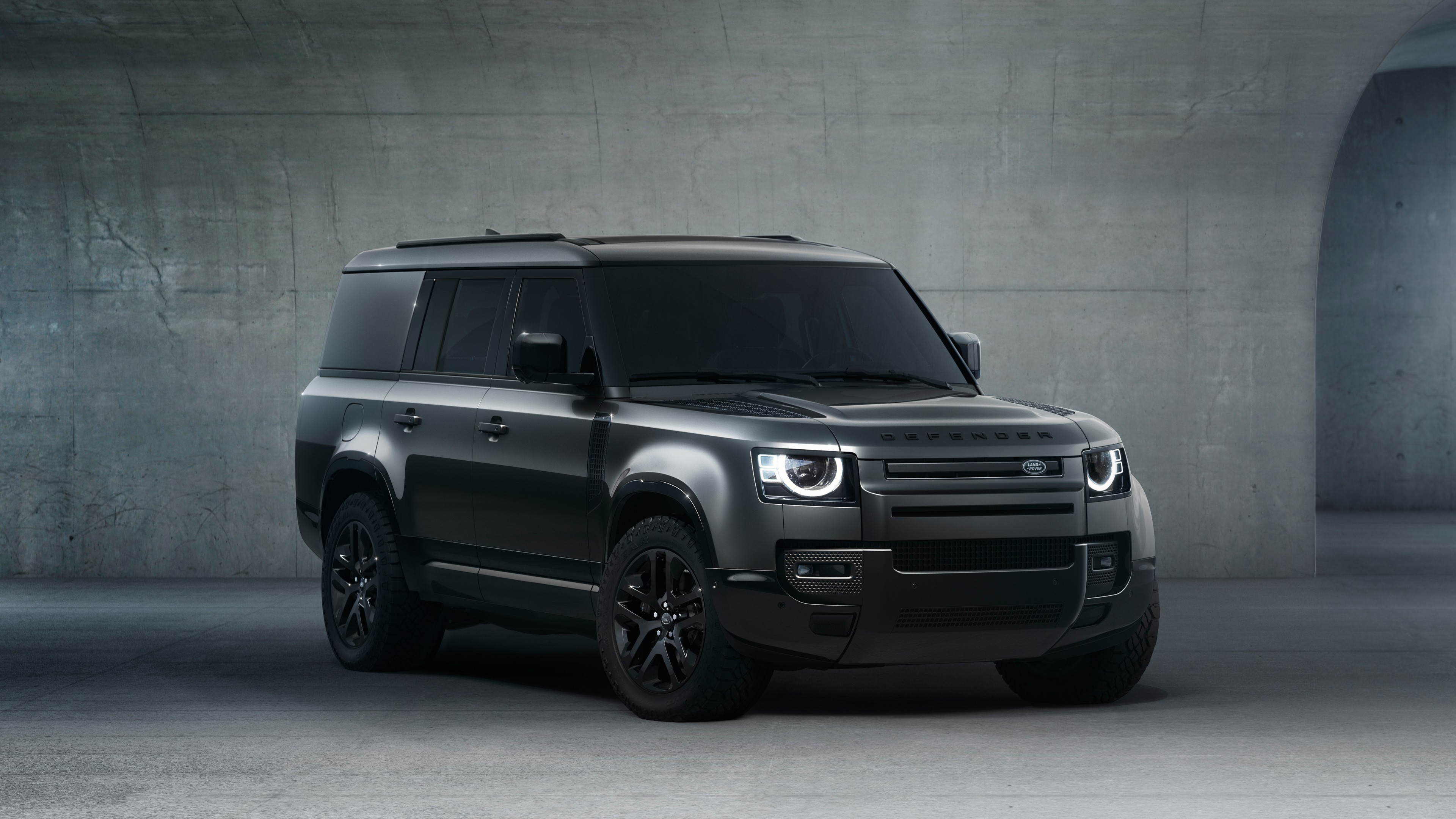 Land Rover Defender 130 Outbound 2023