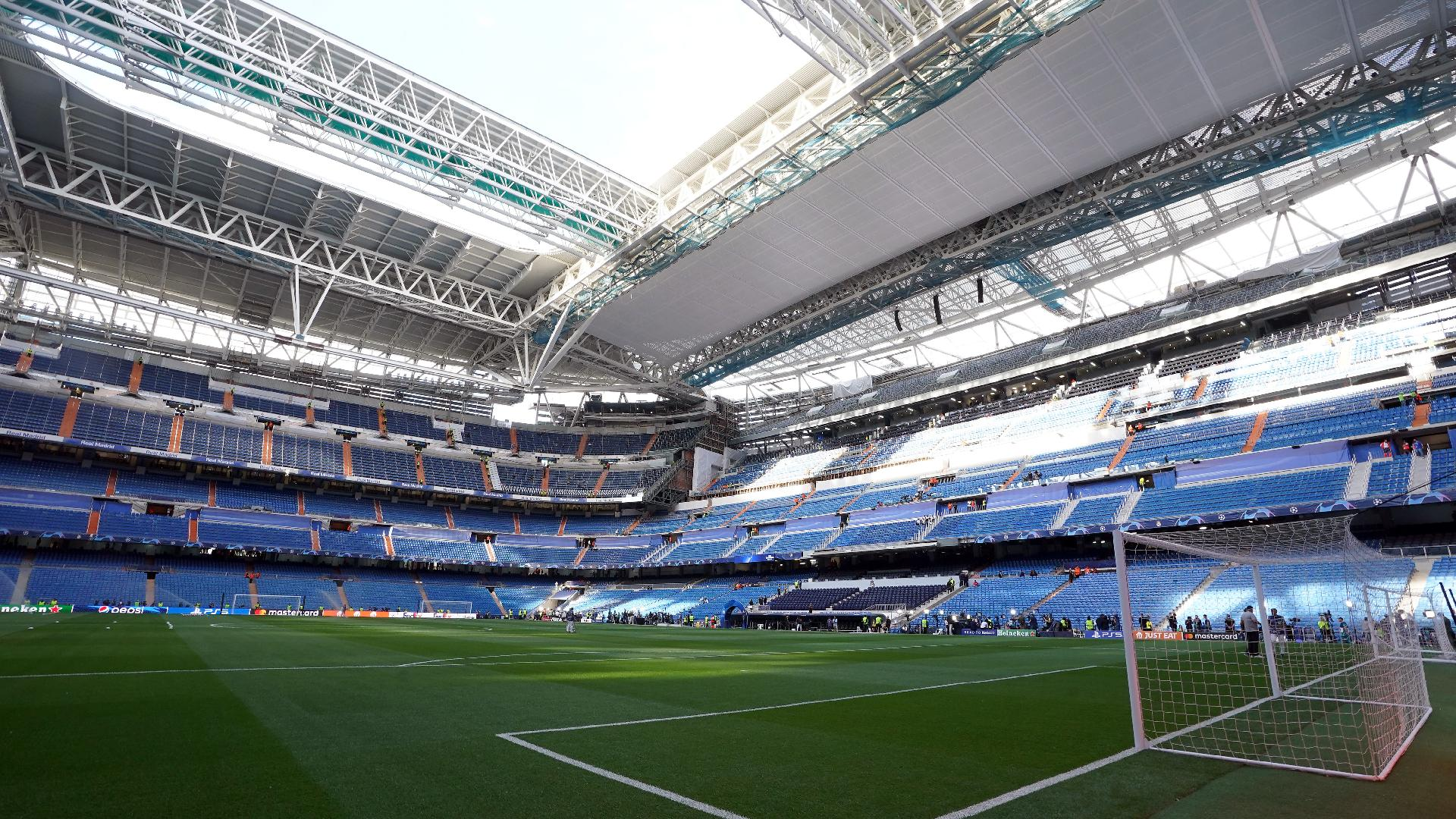 Santiago Bernabeu Stadium Roof