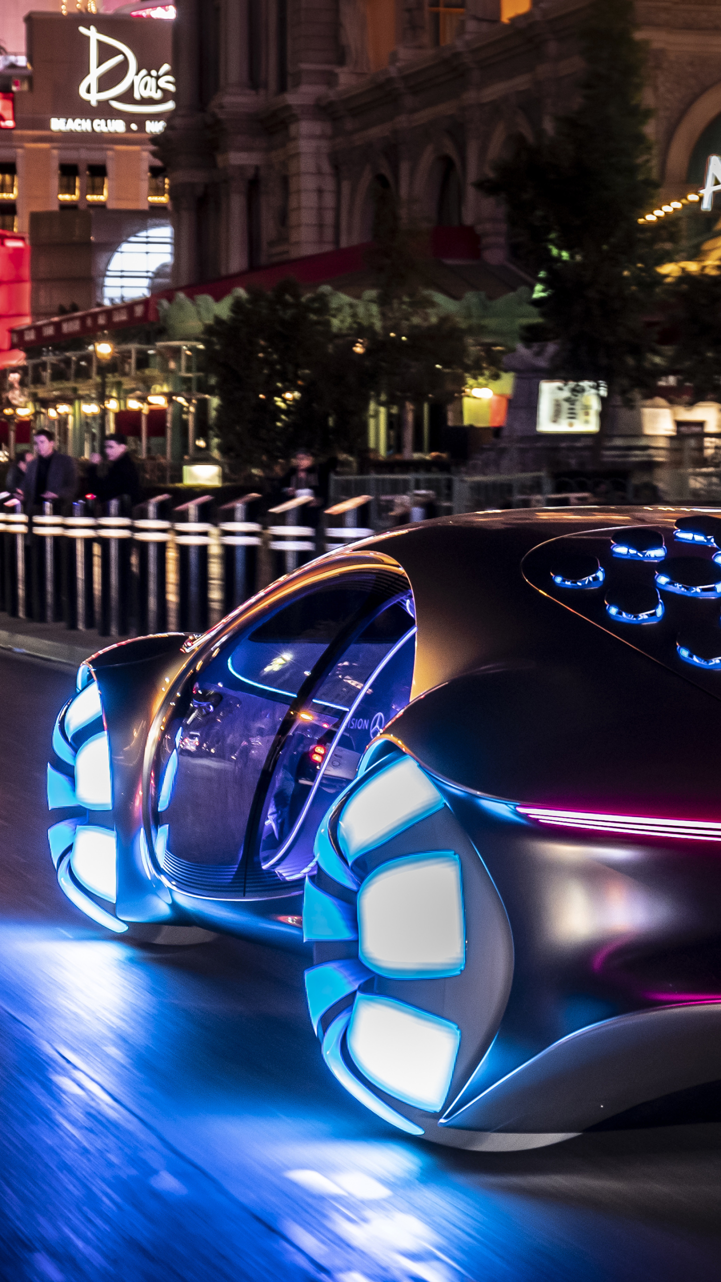 Mercedes Benz Vision AVTR Phone