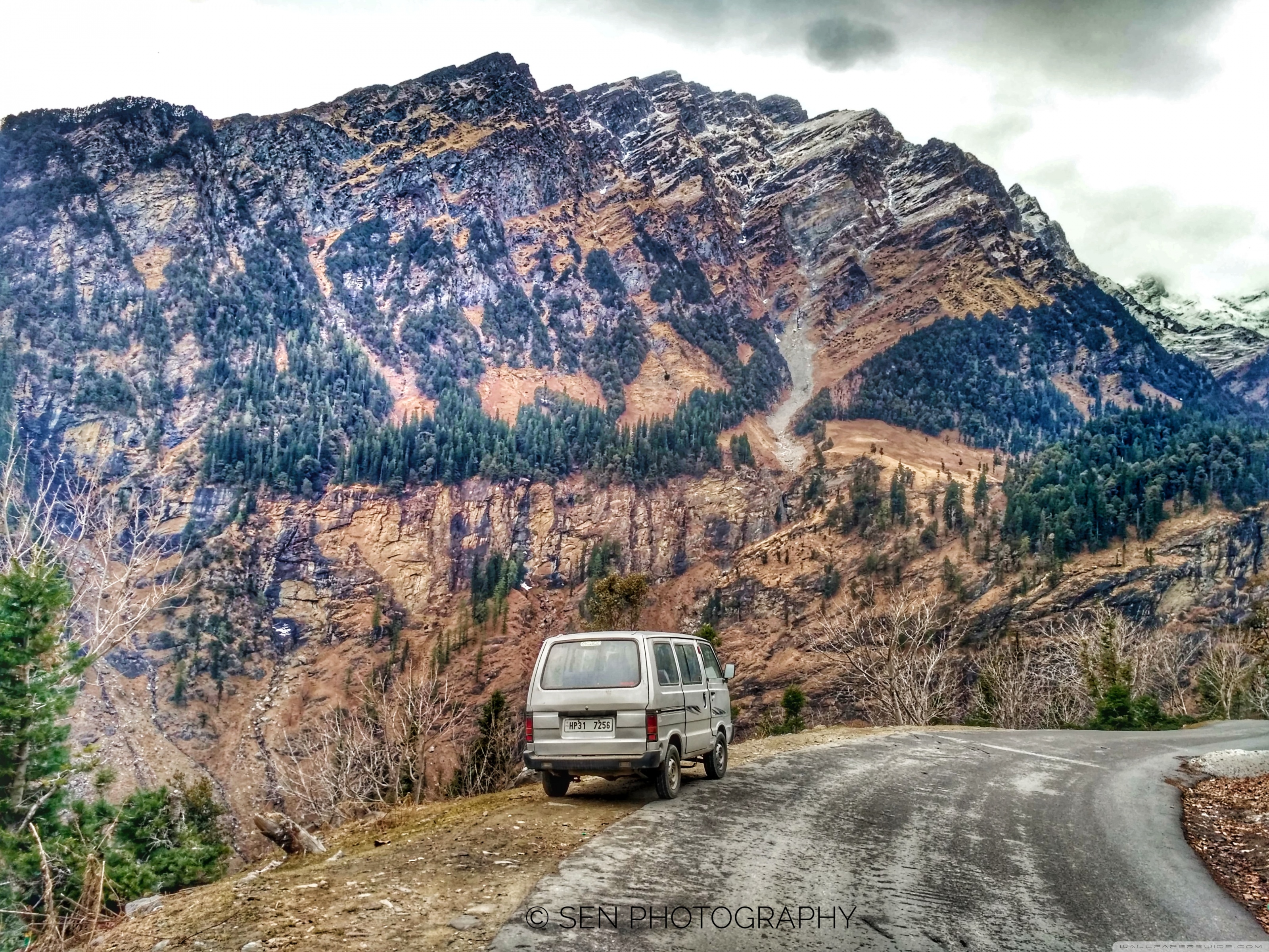 Ultra HD Desktop Background Wallpaper