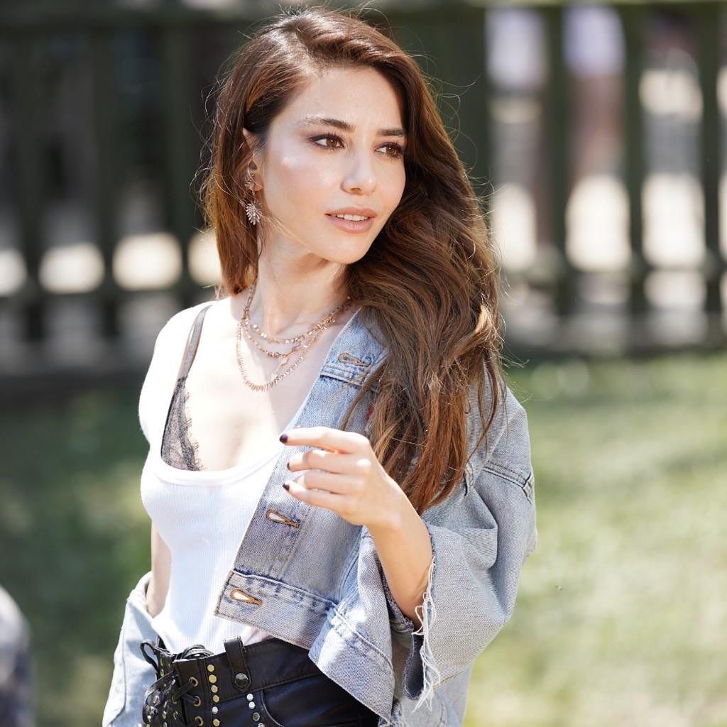 Özge Gürel's talent and inner beauty