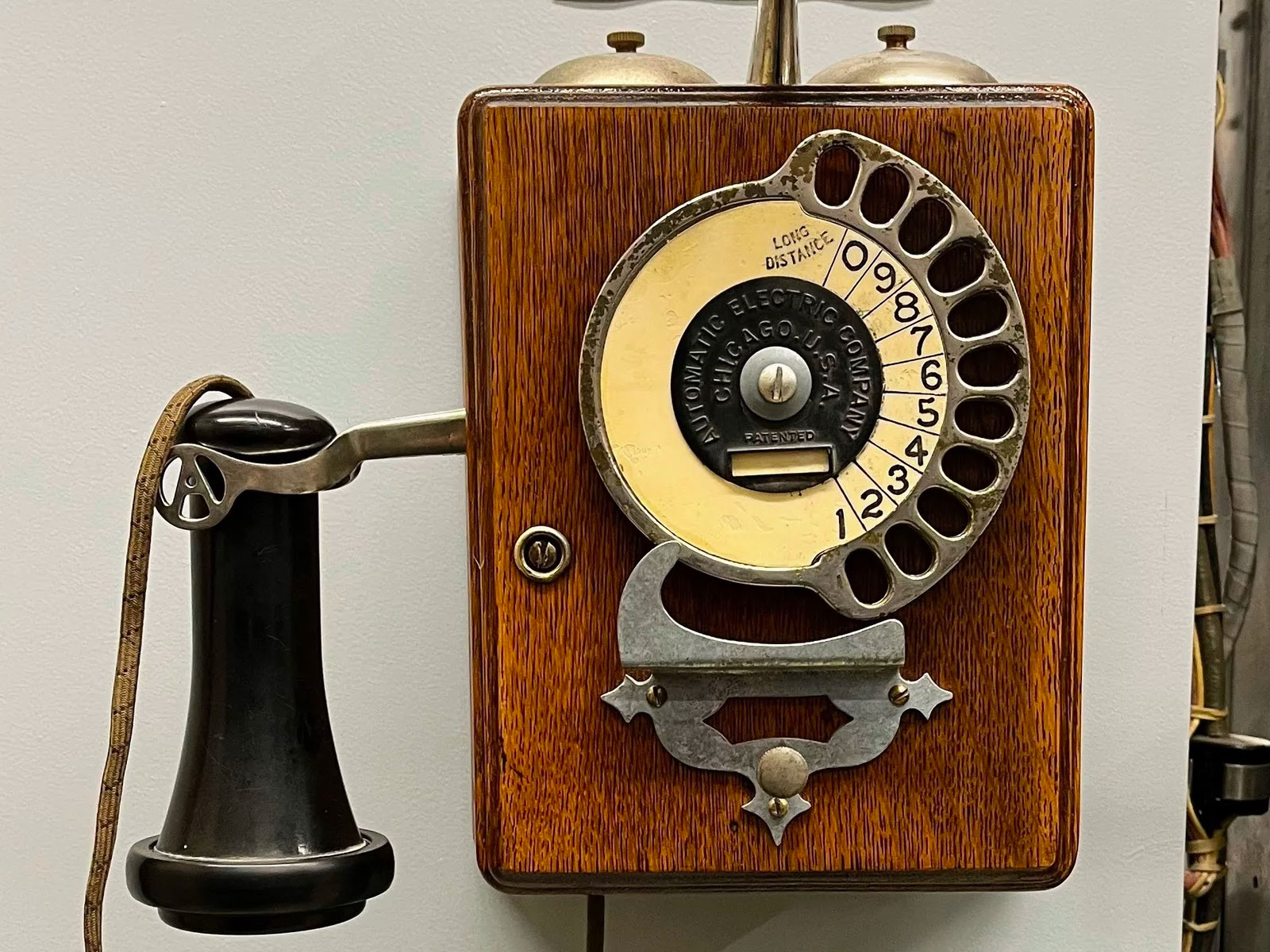 landline telephone