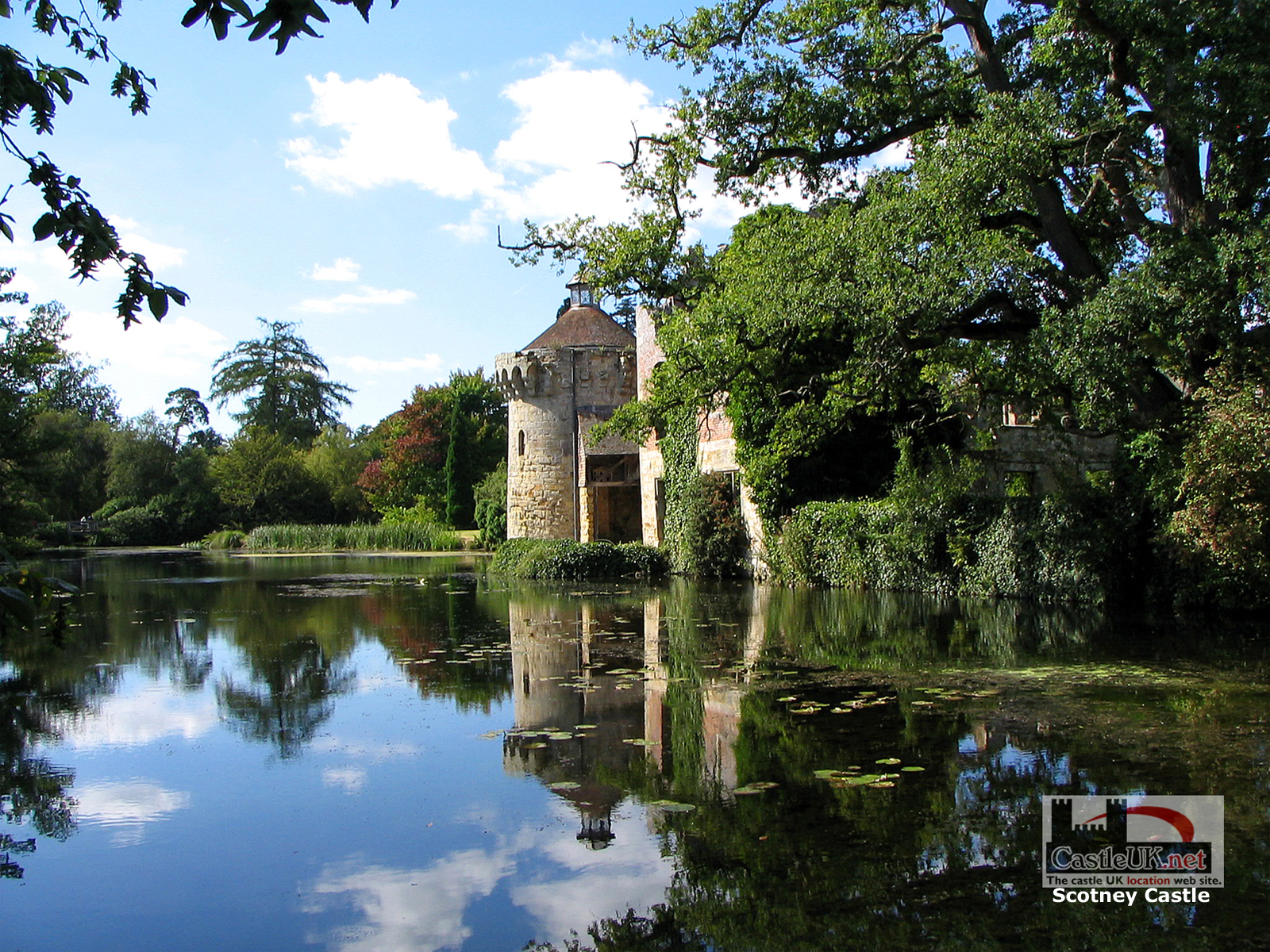 Download Free Scotney Castle Computer
