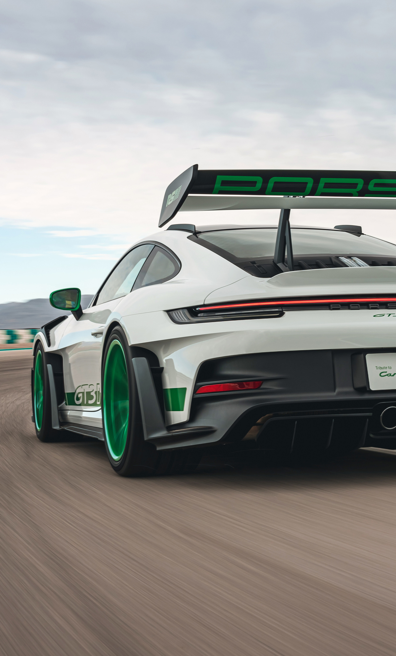 2023 Porsche 911 GT3 RS 8k