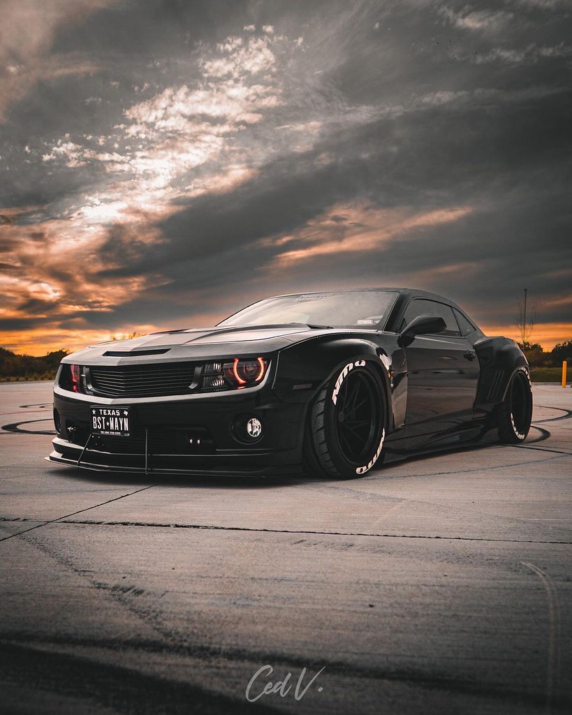 Wide Body Chevrolet Camaro SS