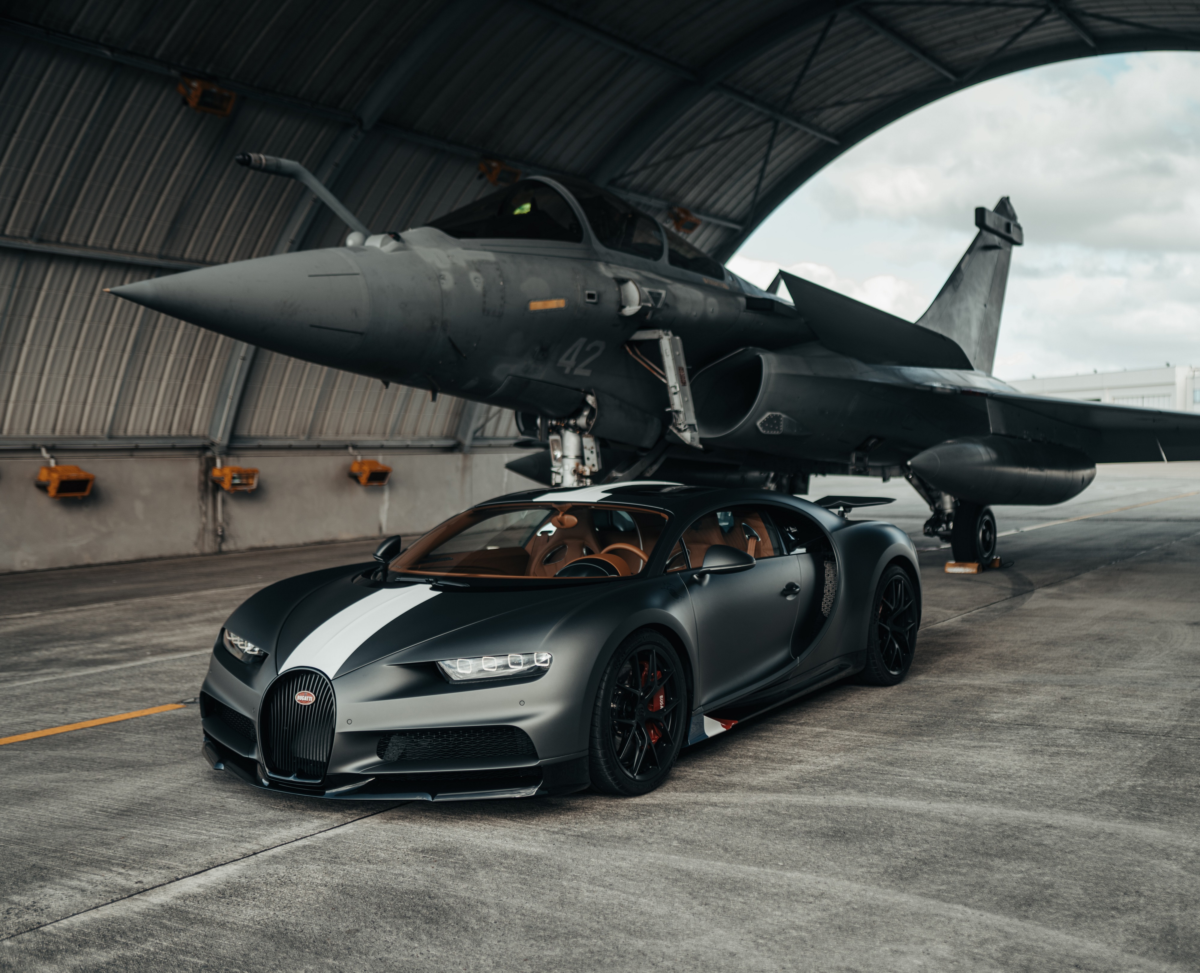 Bugatti Bugatti Chiron Dassault Rafale