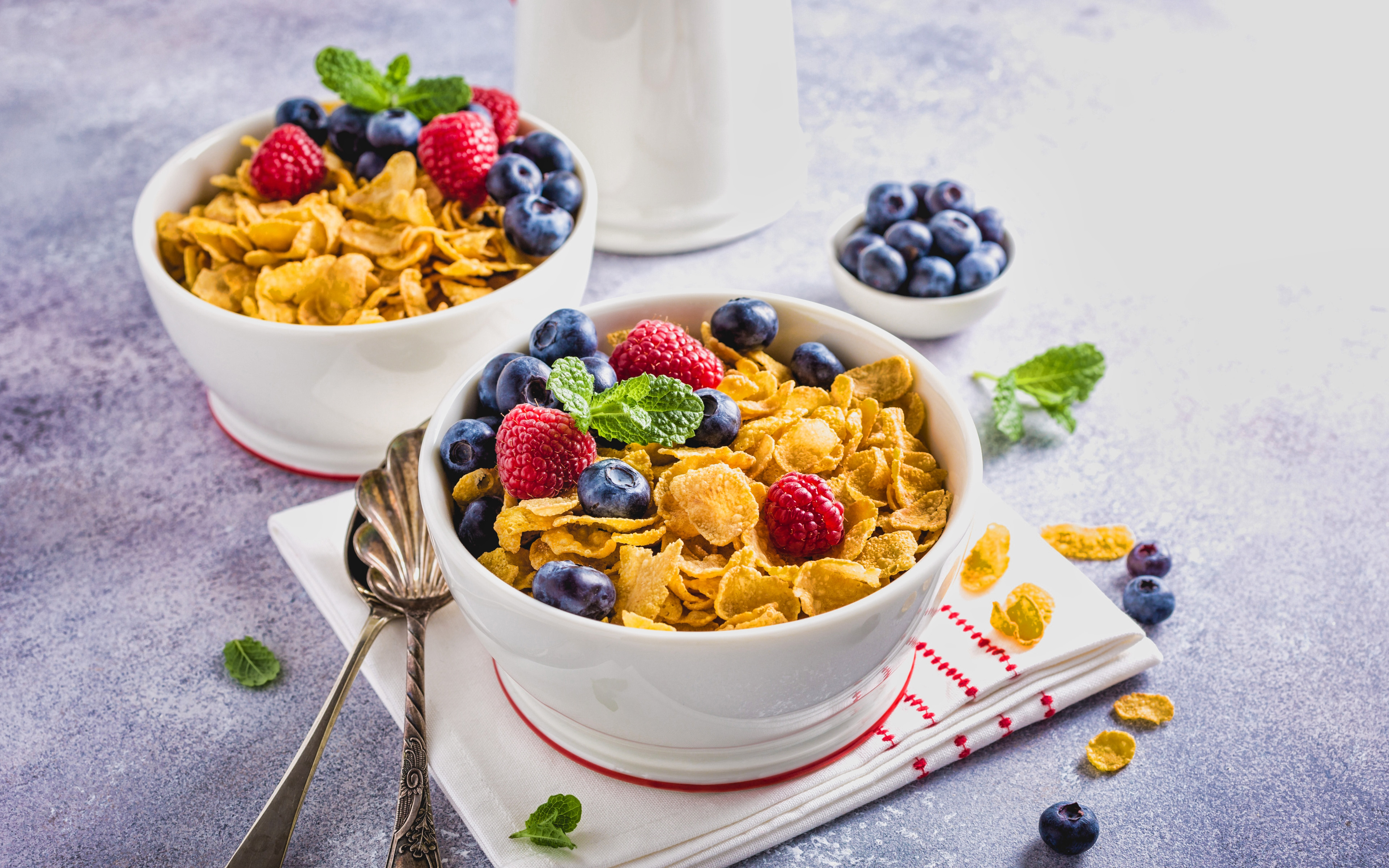 Download wallpaper muesli with berries
