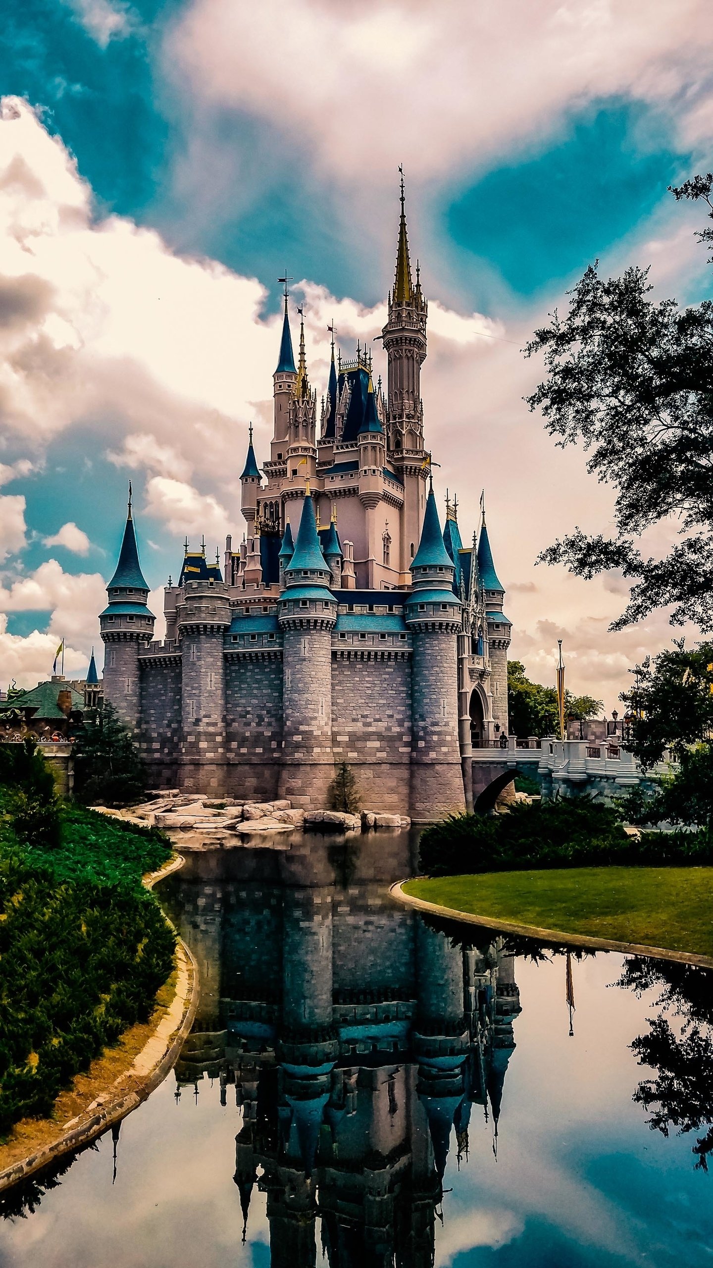 Disney World iPhone Wallpaper