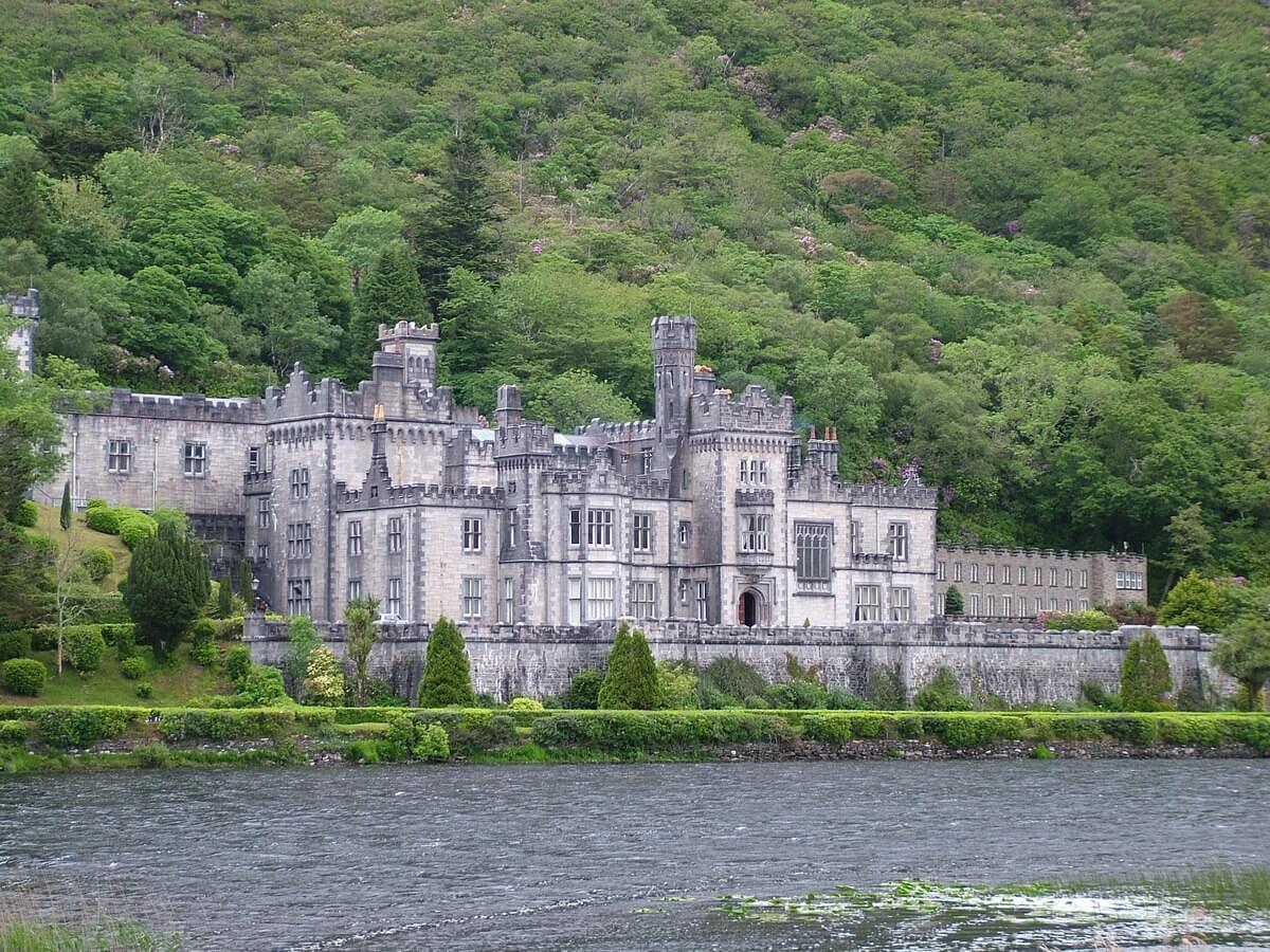 Kylemore Abbey in Connemara, Ireland