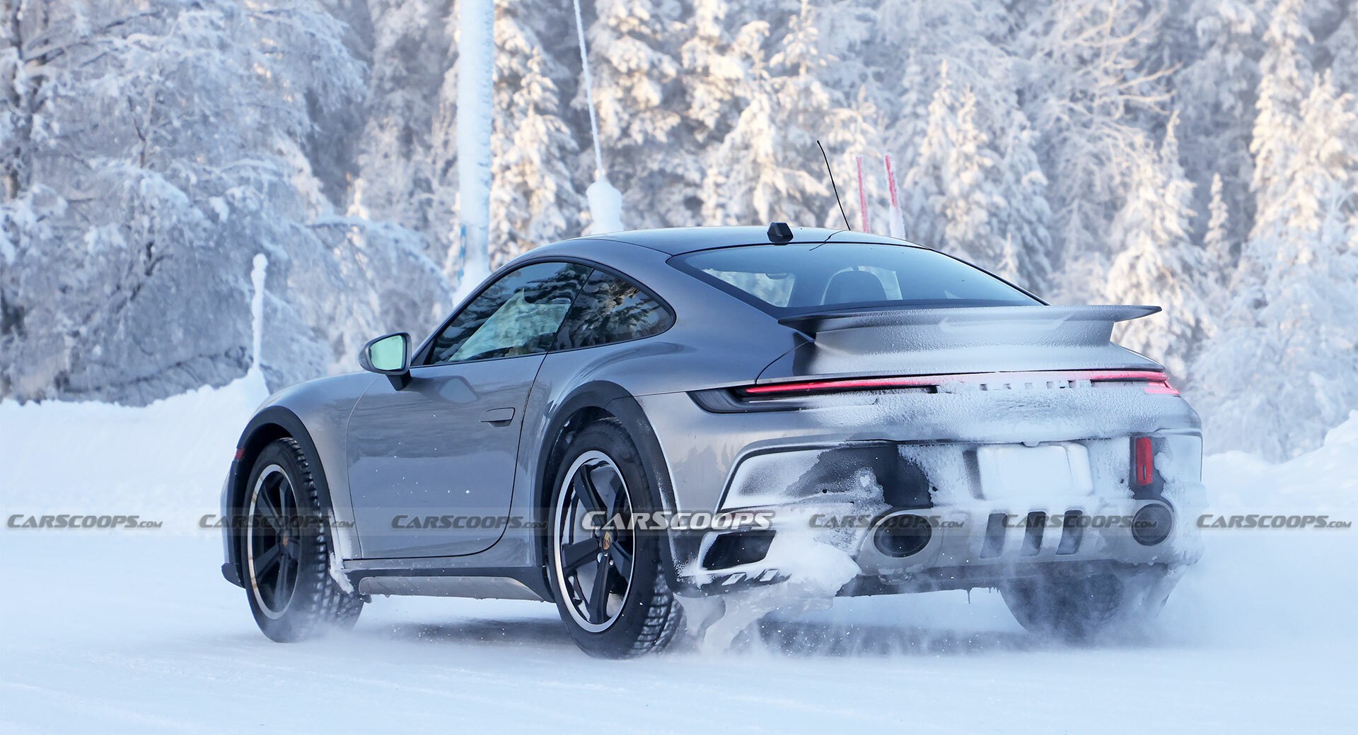 Photos Of The Porsche 911 Dakar