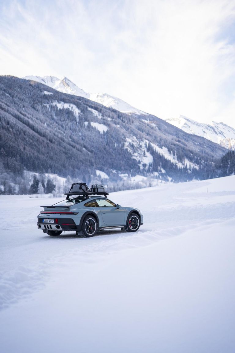 2023 Porsche 911 ( 992 ) Dakar