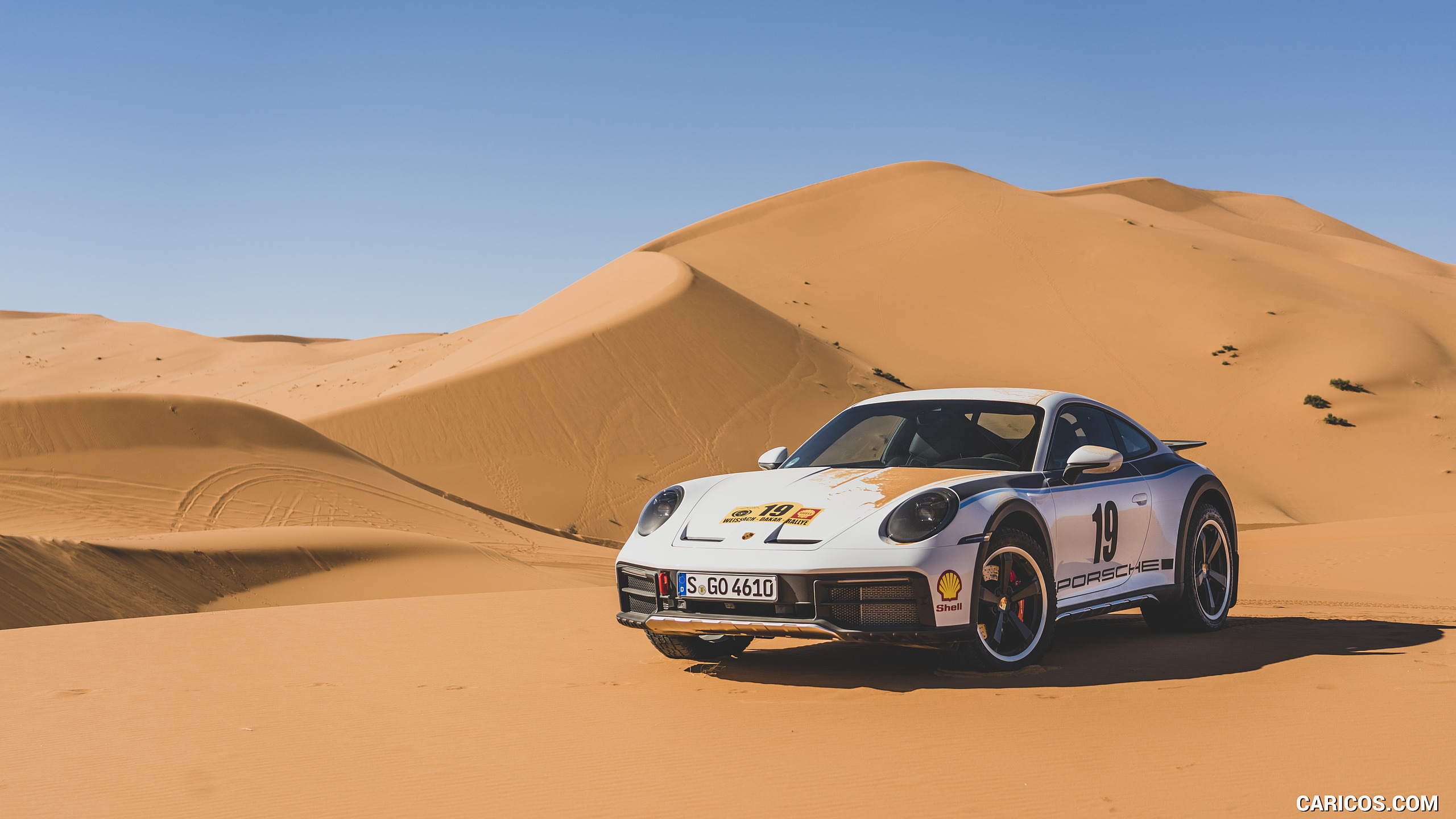 Porsche 911 DakarMY. Front