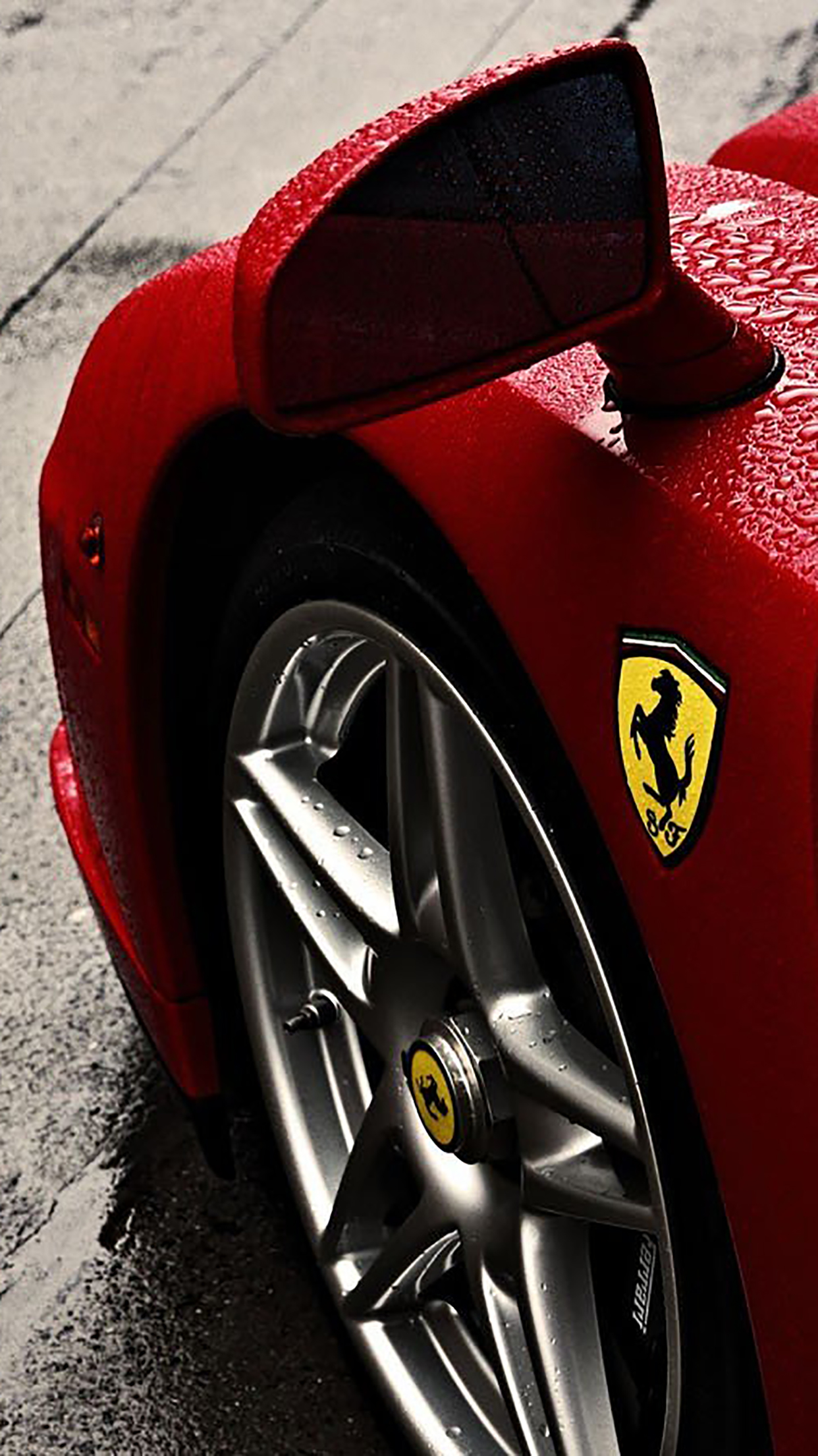 Enzo Ferrari Logo Rain Wheel Wallpaper