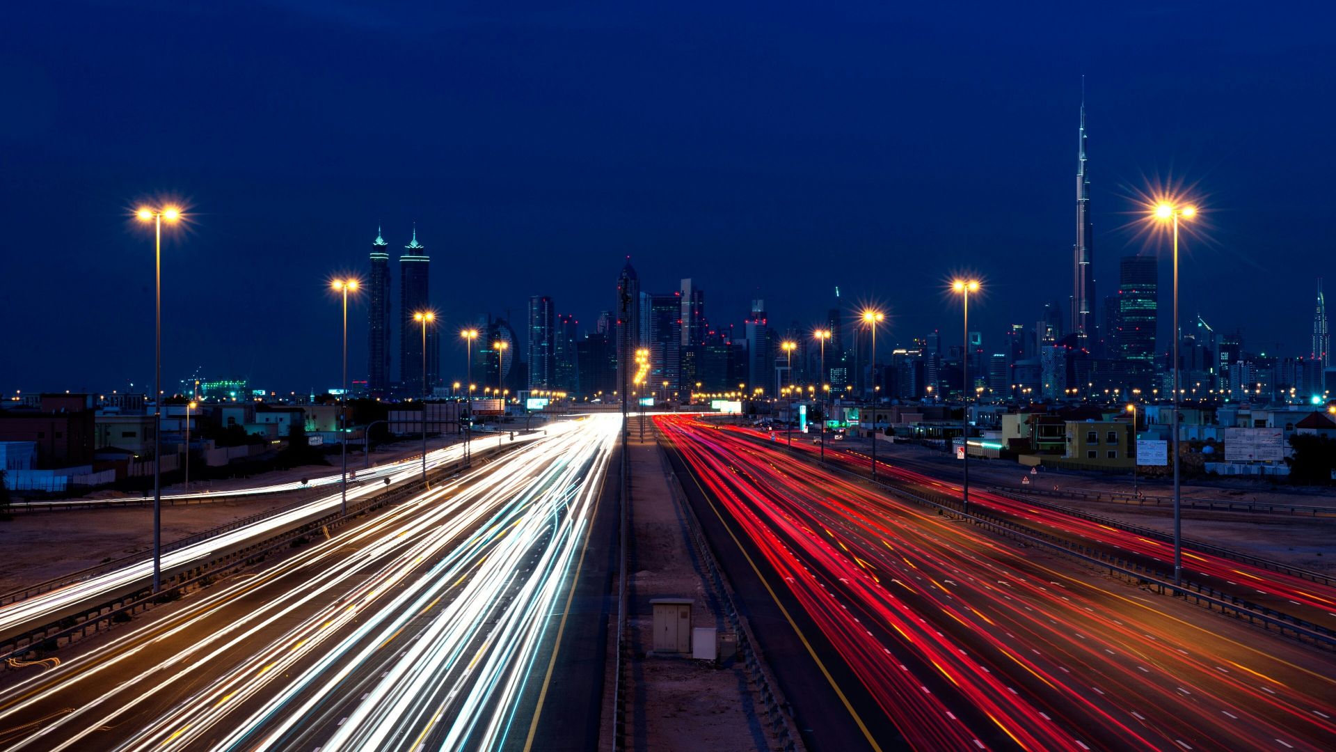 Desktop Wallpaper Dubai Roads In Night