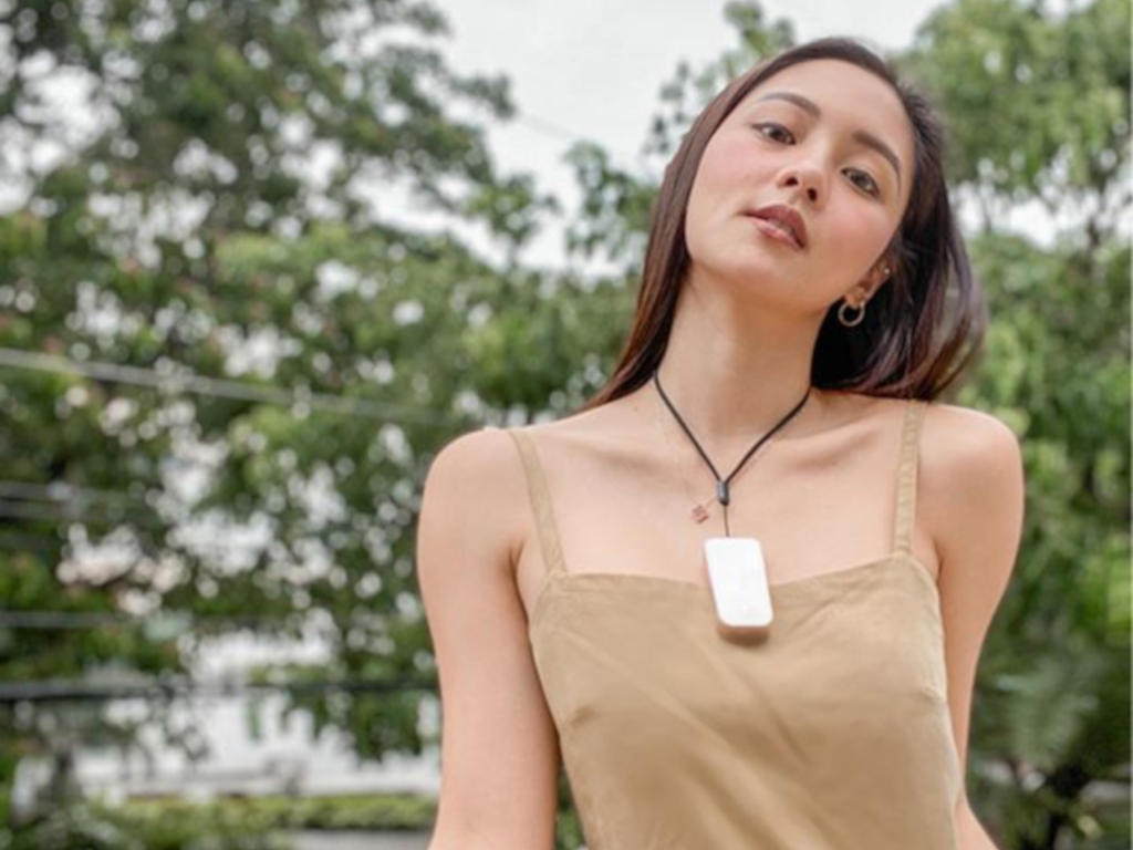 Kim Chiu denies dancing in the middle