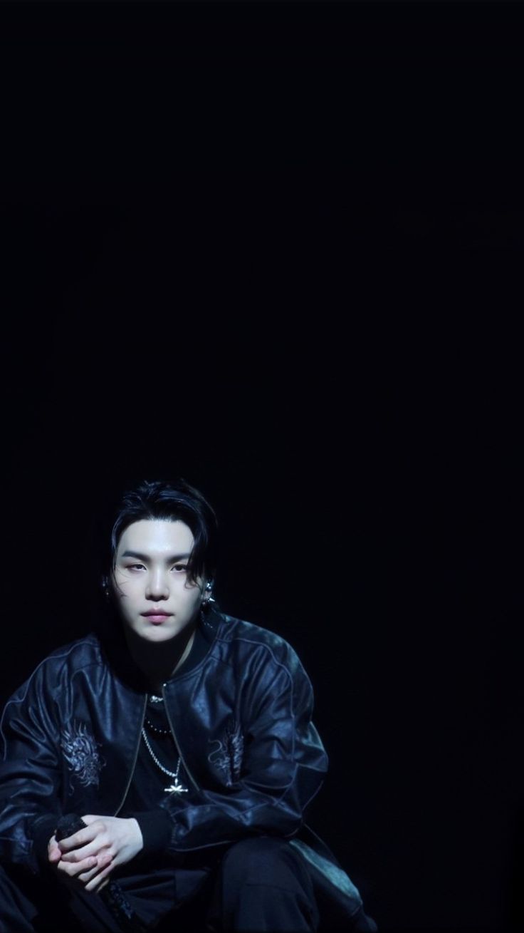 Wallpaper HD Suga di 2024. Gambar