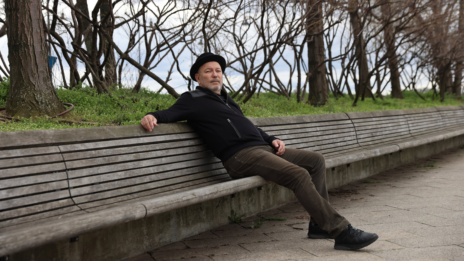 Rubén Blades, a Salsa Legend, Swings