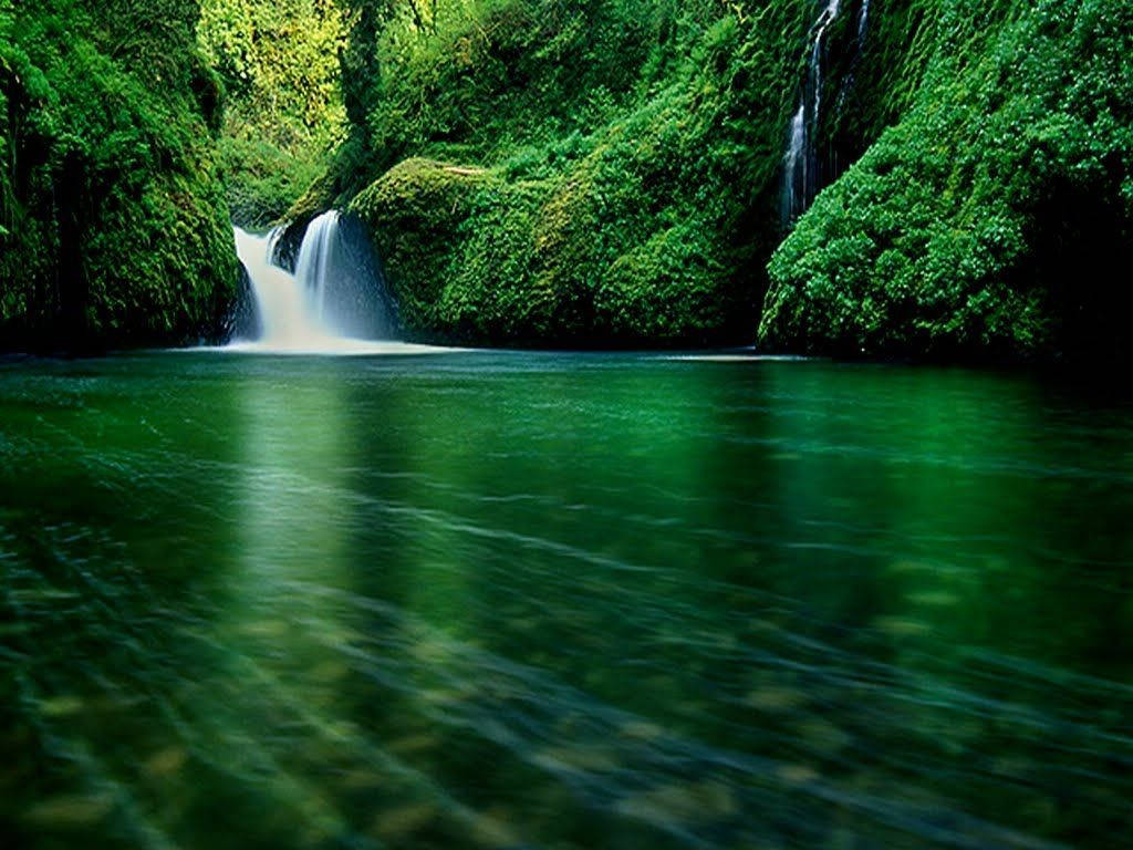 Free Peaceful HD Wallpaper